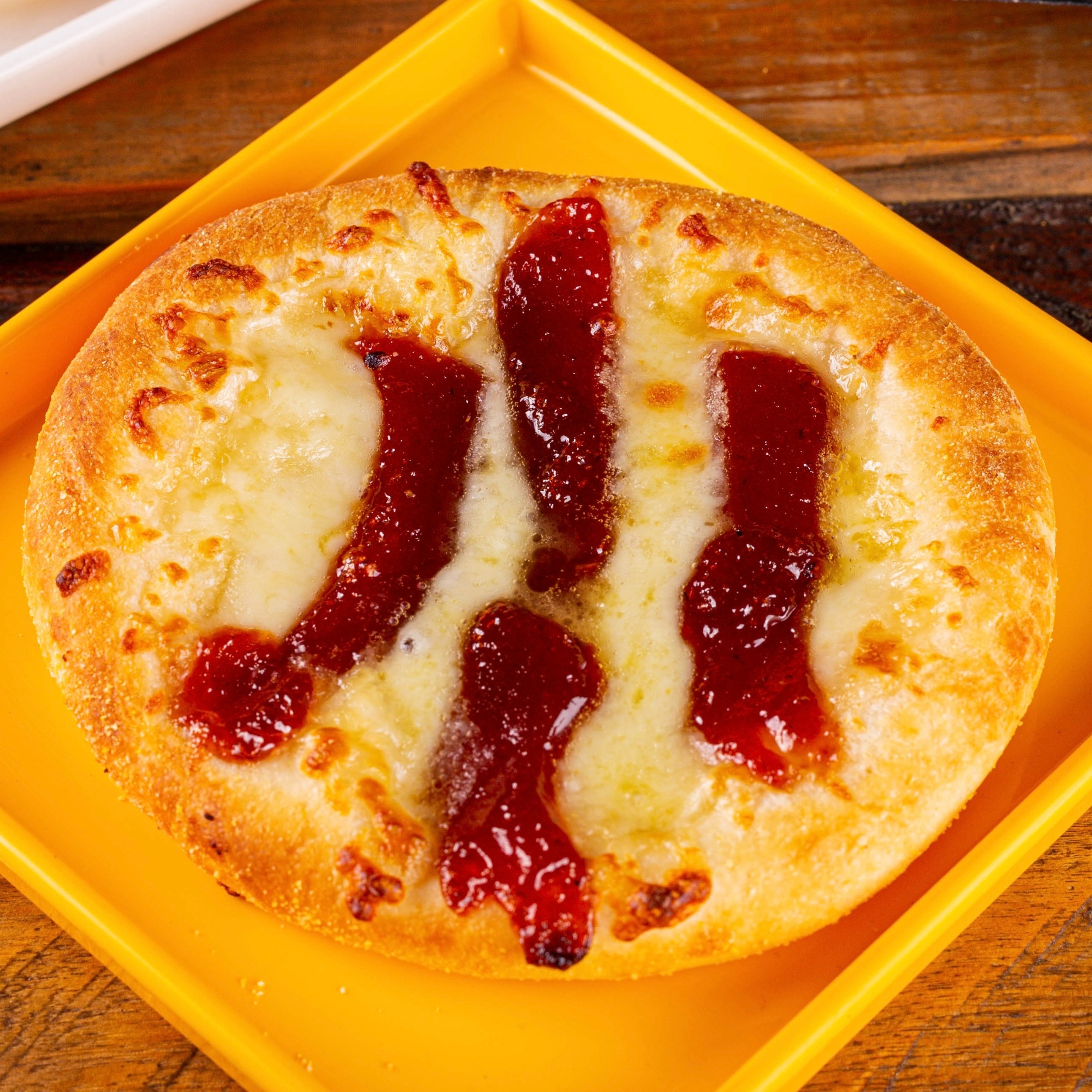 Muçarela com Goiabada