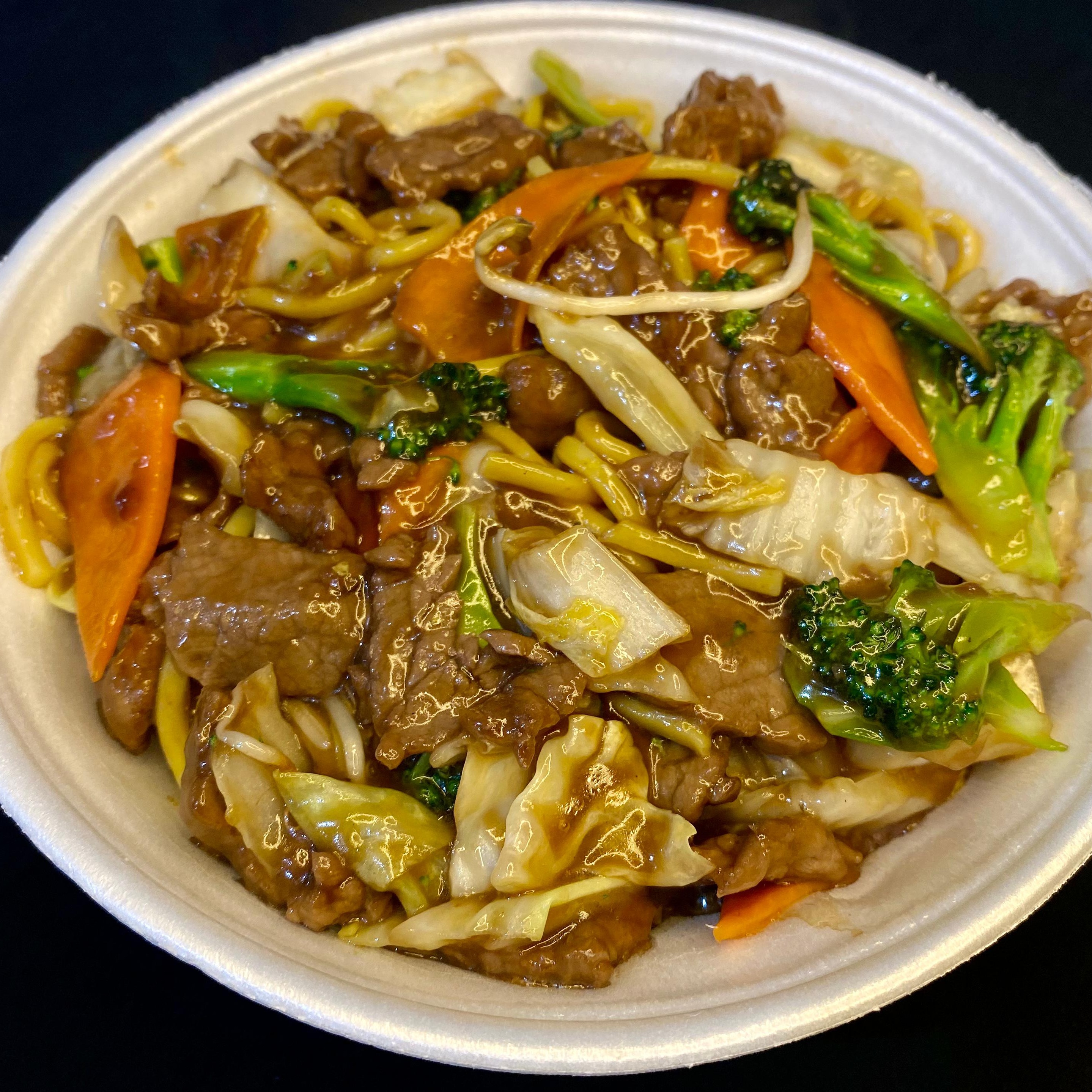 YAKISOBA DE CARNE (700g)