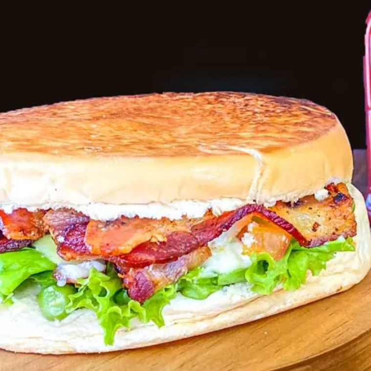 Xis frango c/ bacon