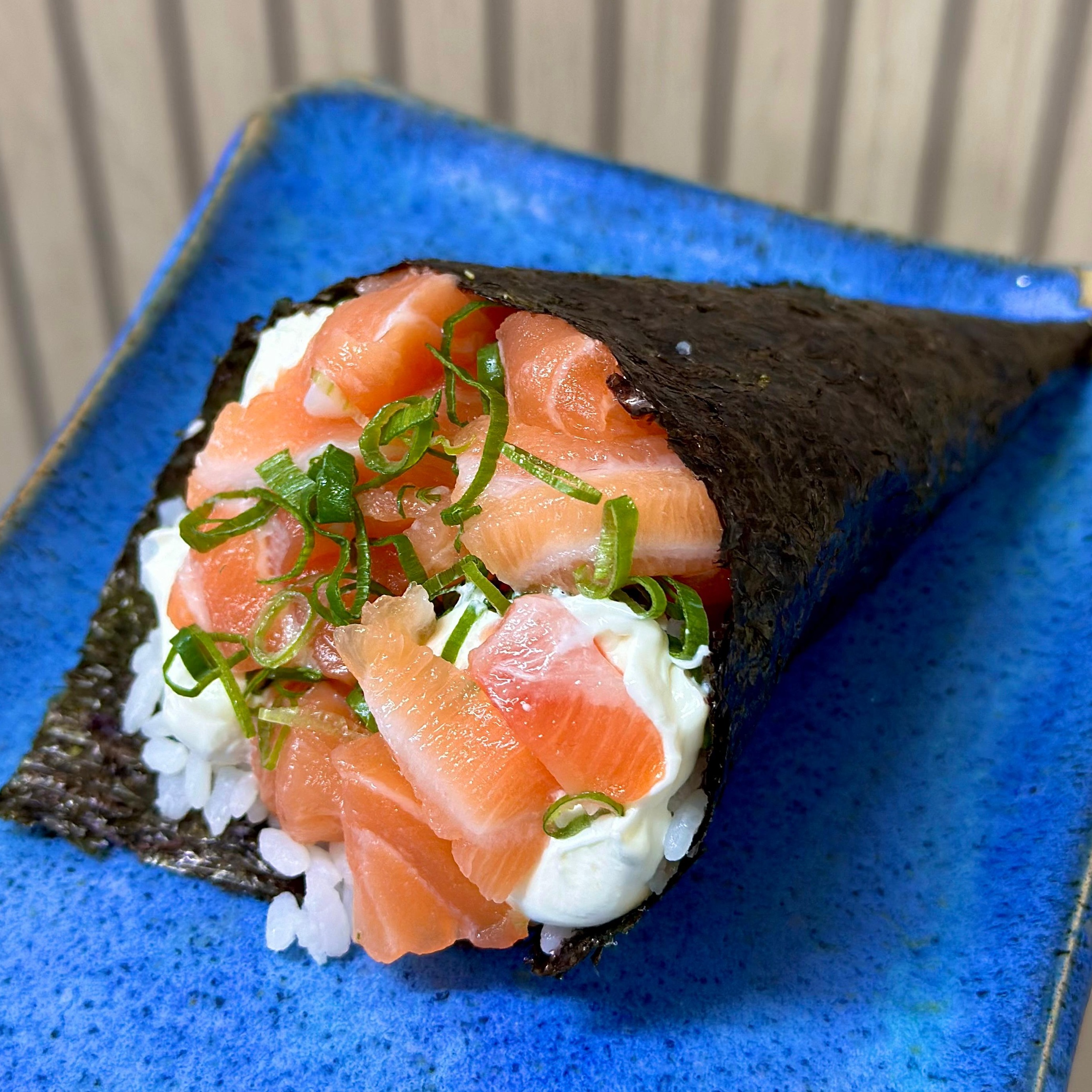 TEMAKI SALMÃO FILADELFIA