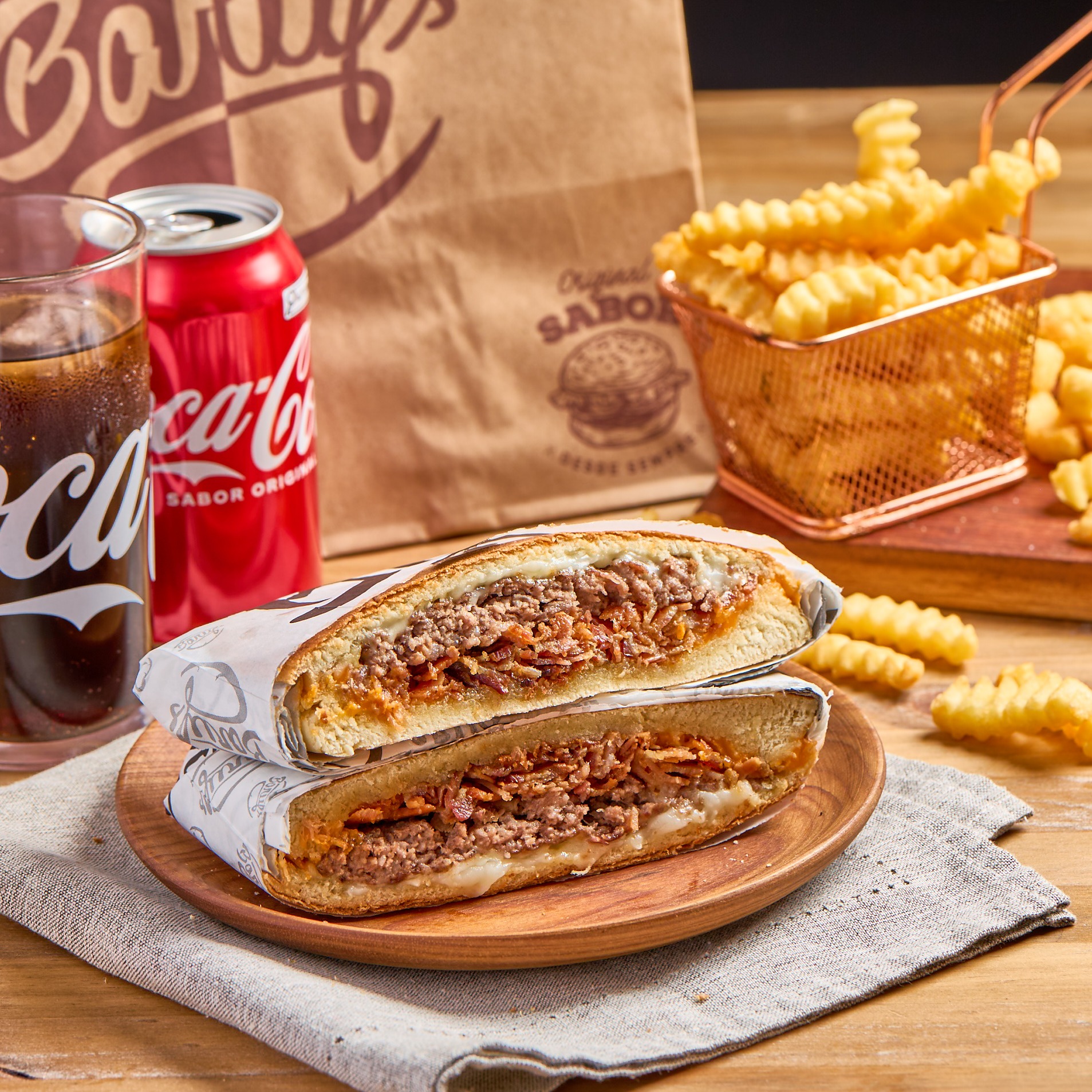 Combo X-Bacon (Lanche + Batata + Refri Lata)