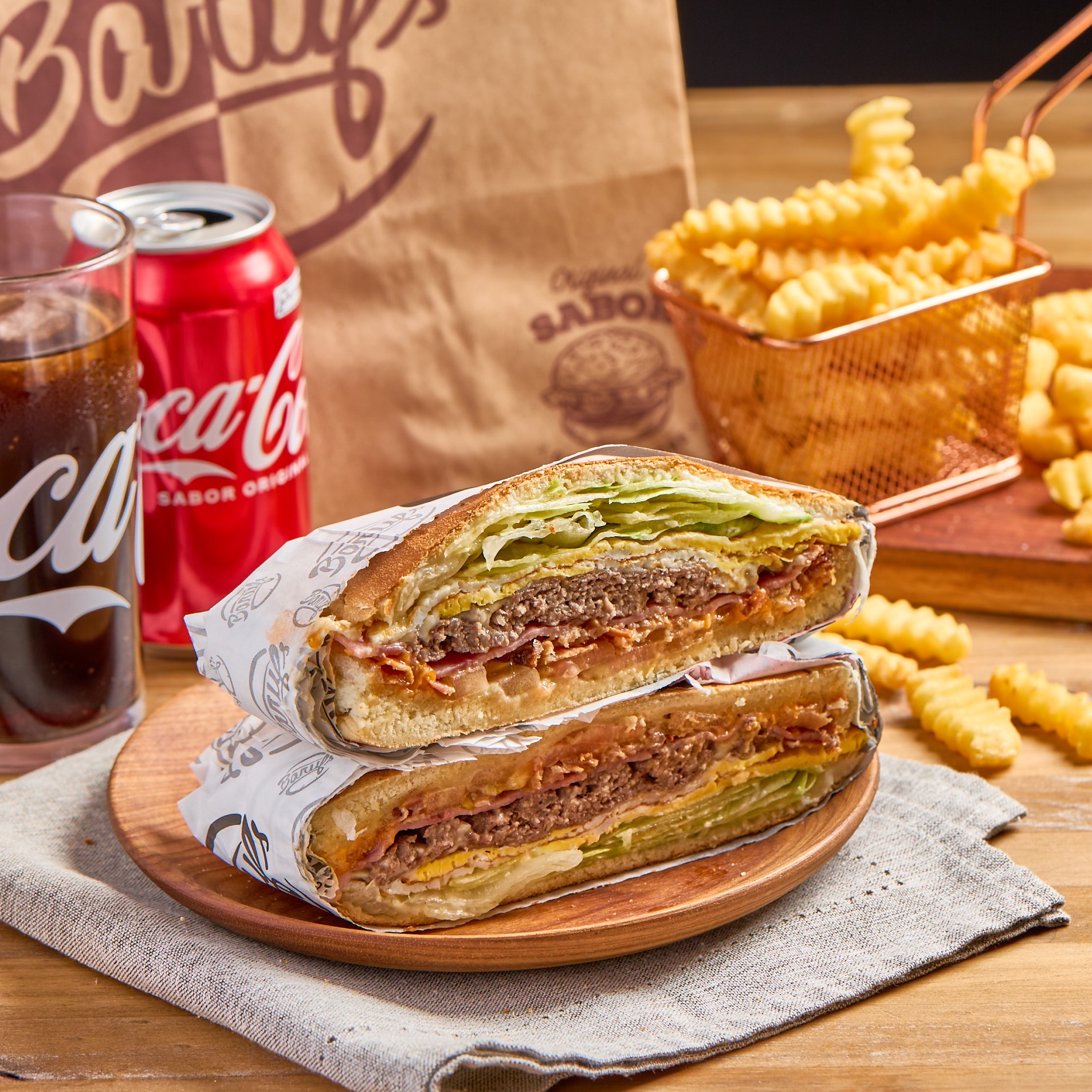 Combo X-Tudo 2 (Lanche + Batata + Refri Lata)