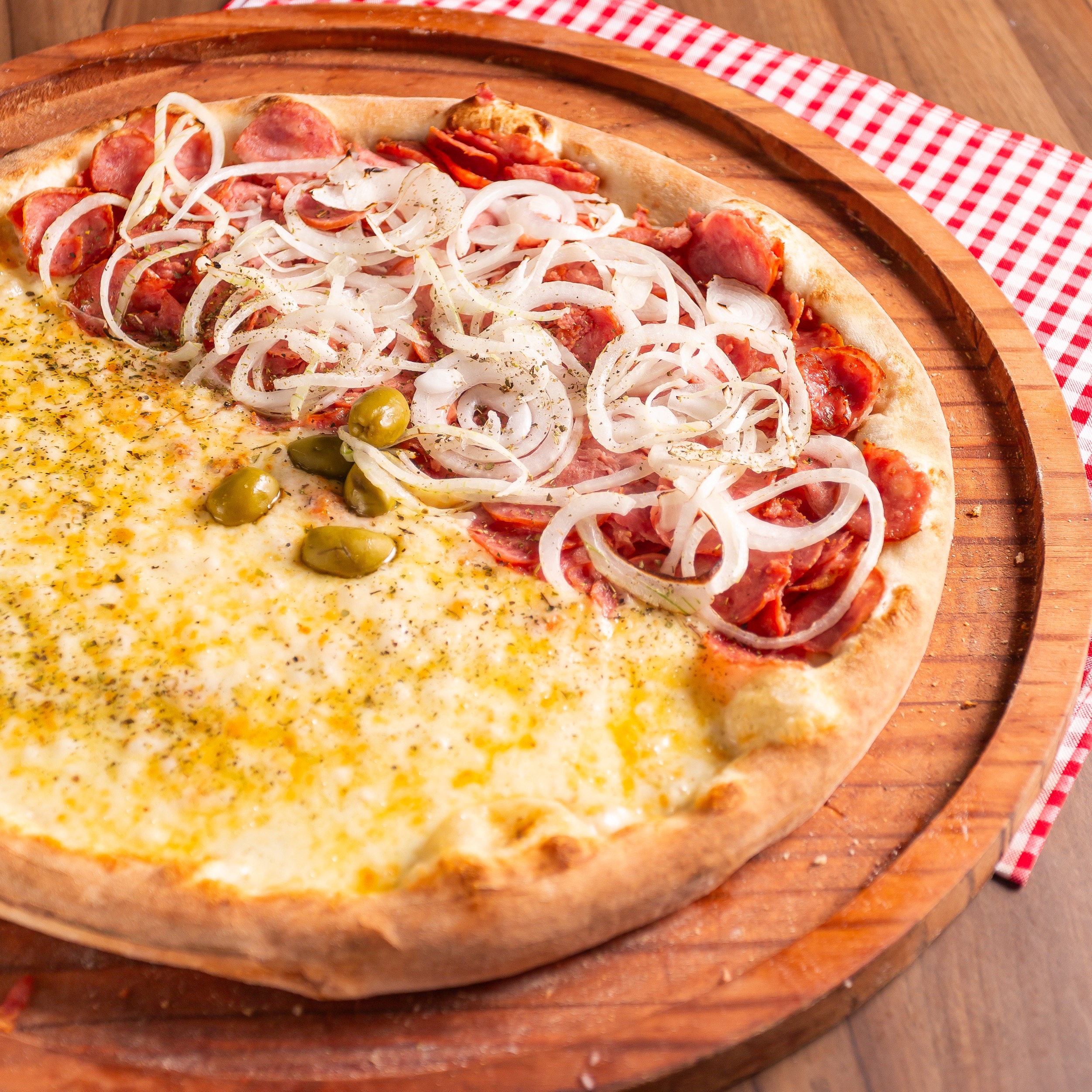 Pizza Grande 8 pedaços - 2 Sabores