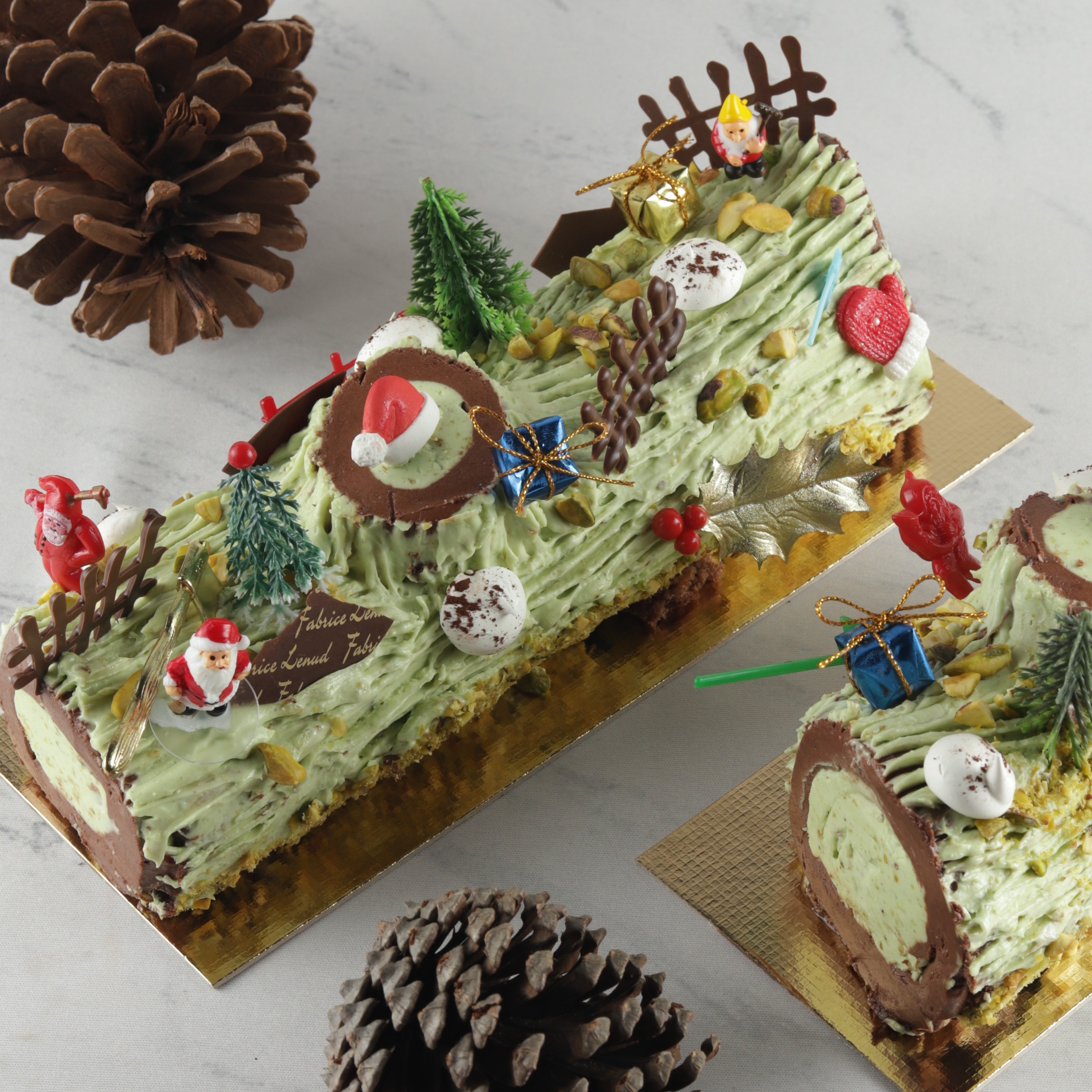 Bûche de Nöel sabor Pistche - 6 pessoas