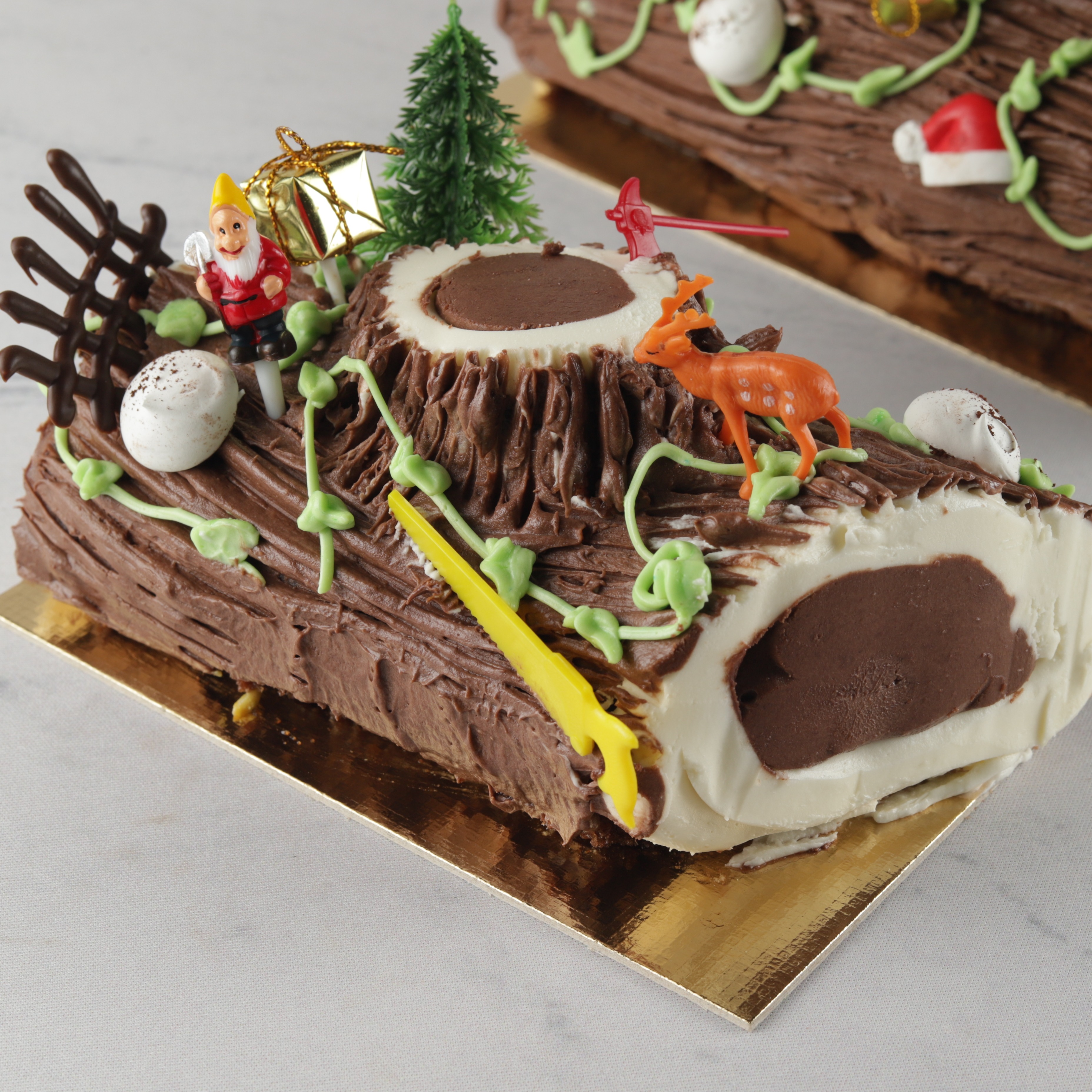 Bûche de Nöel Crème au Beurre  (chocolate) 4 pessoas