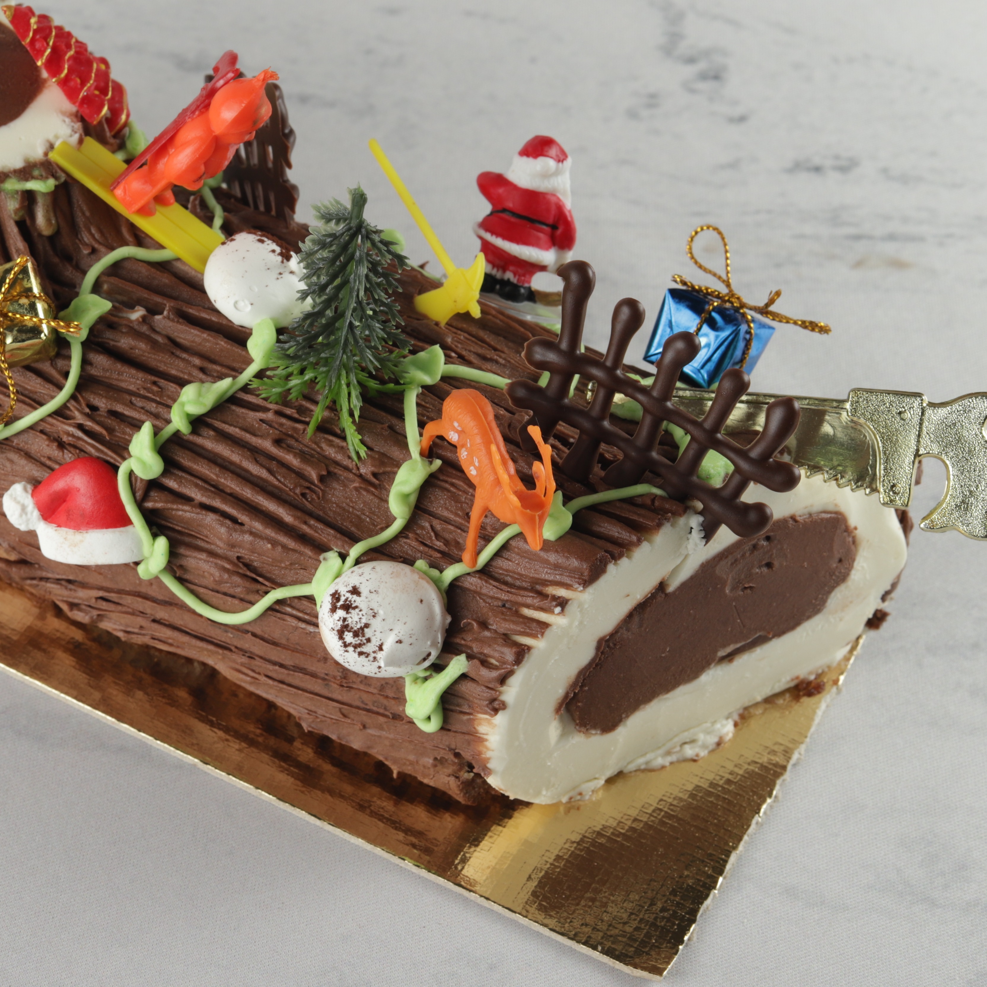 Bûche de Nöel Crème au Beurre (chocolate) - 6 pessoas