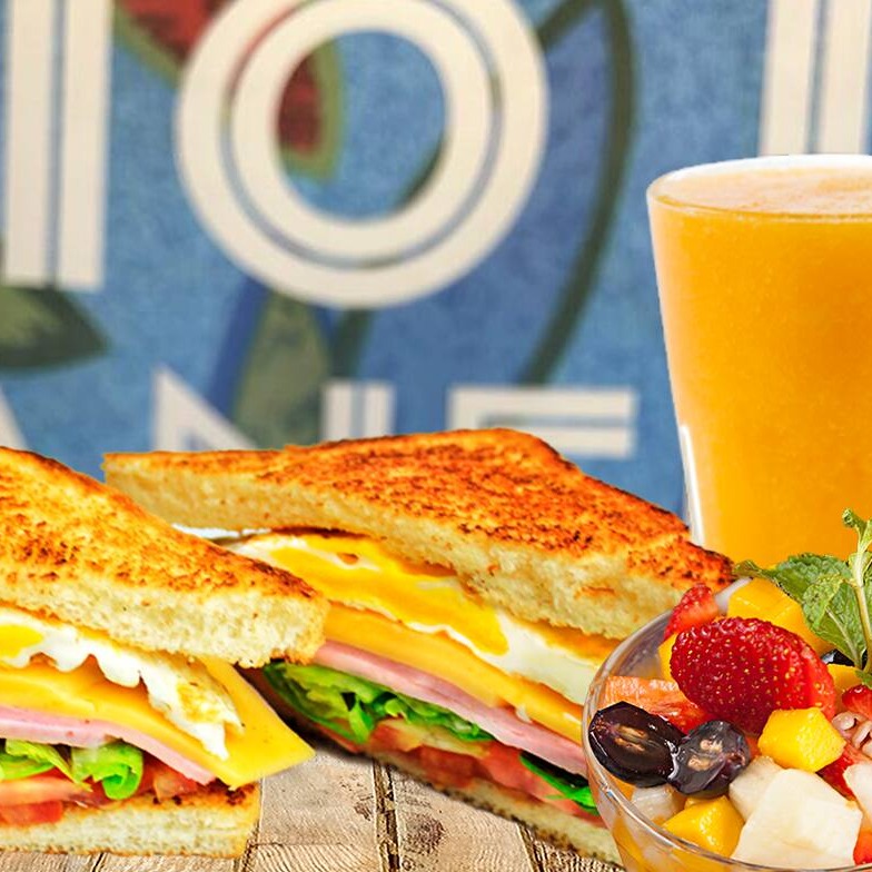 Combo 4 | Americano ou Eggmisto, bebida e salada de frutas