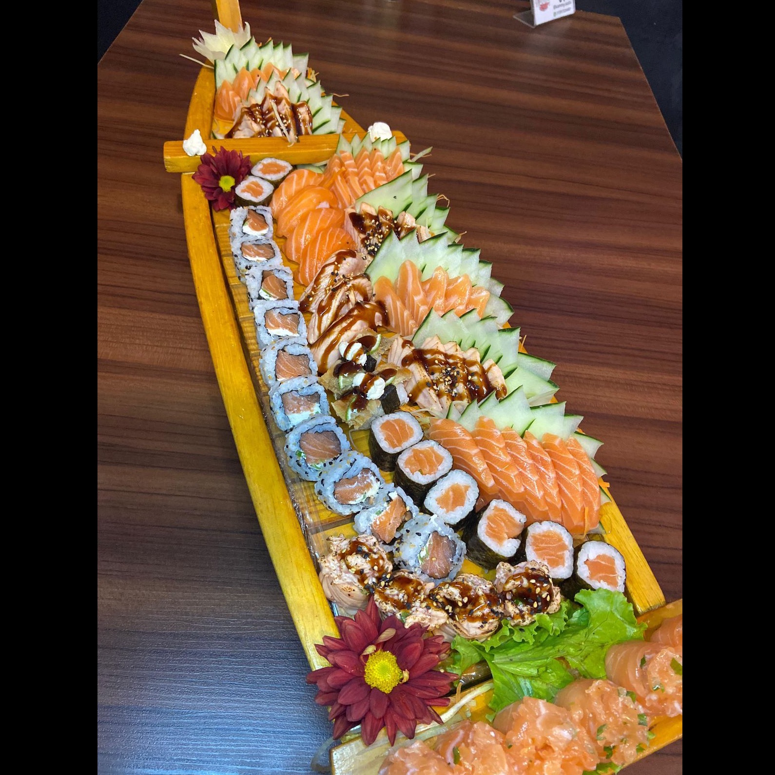 COMBO BANQUETE KAMMY - 73 Peças 