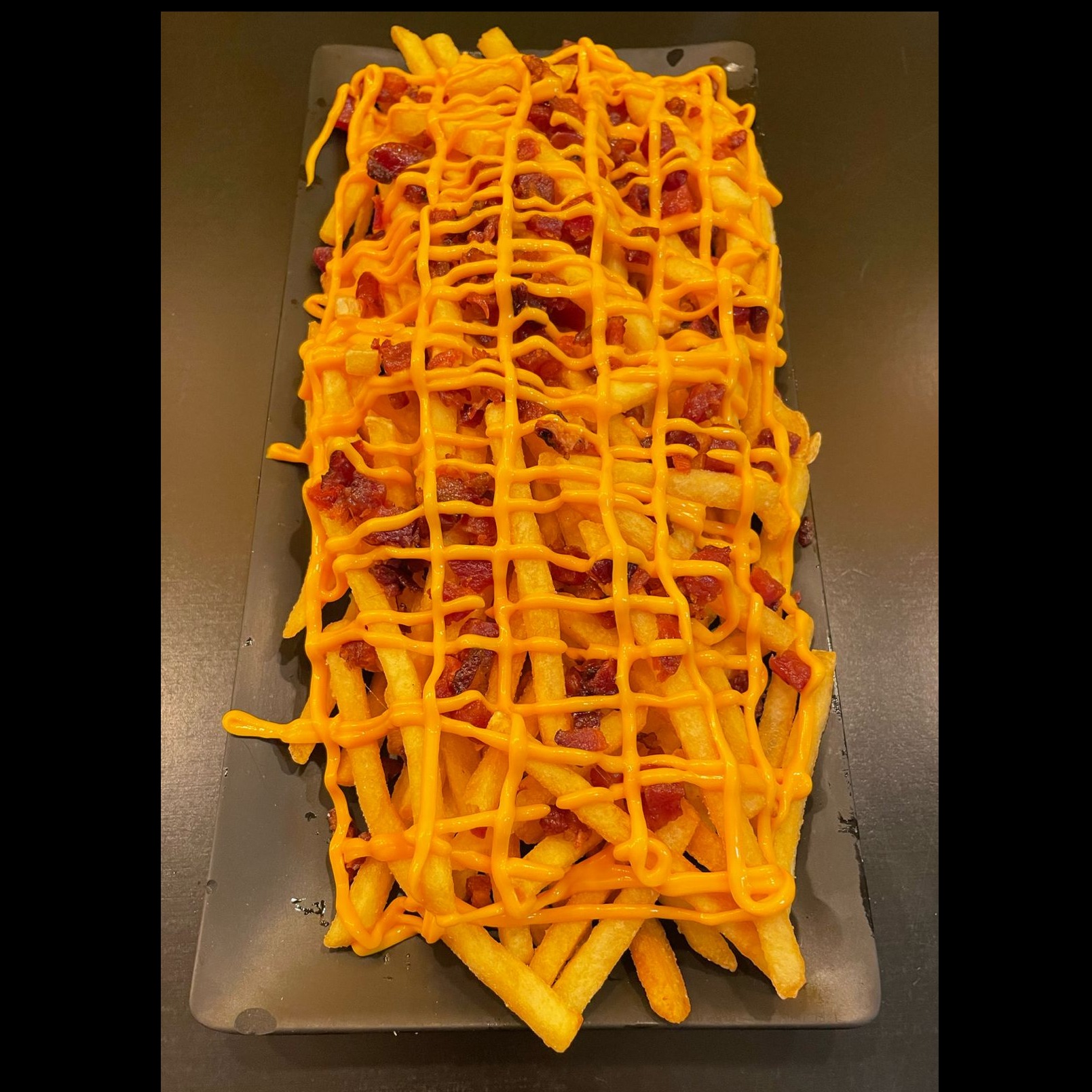 Batata Frita 250g com Cheddar e Bacon