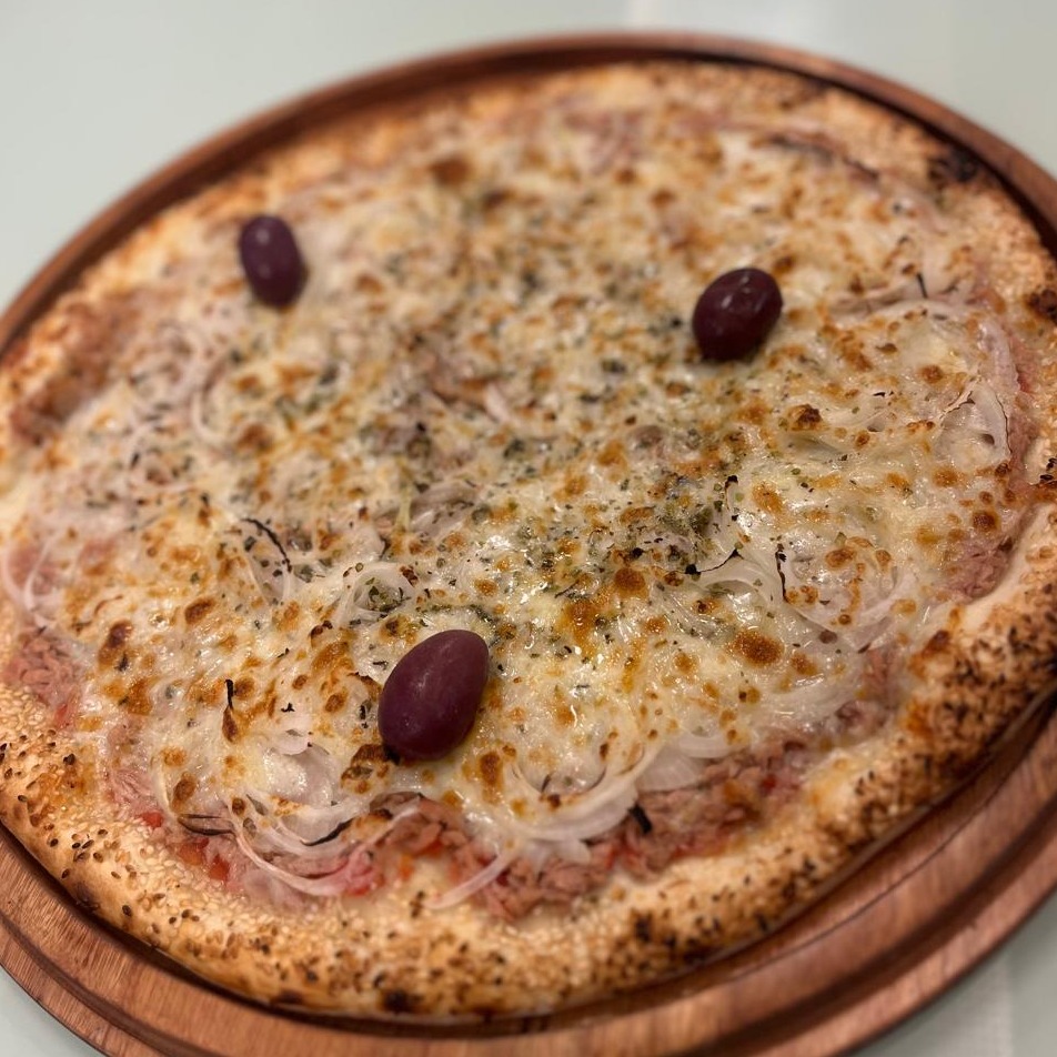 ATUM COM QUEIJO ( CONTÉM PEIXE E LEITE)