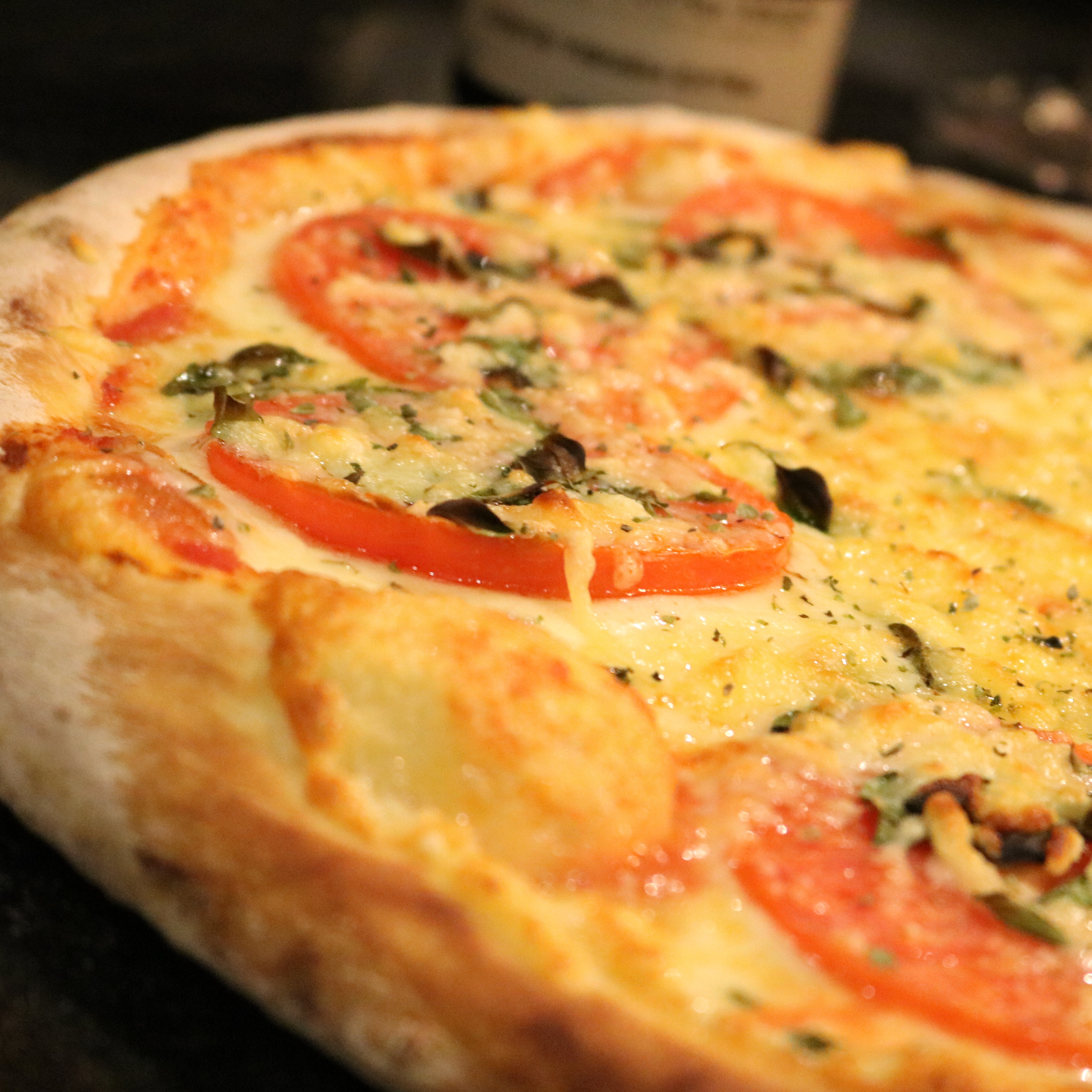 1/2 Basílico 1/2 Peperoni