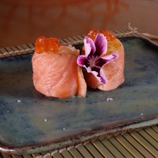 GUNKAN DE SALMÃO ESPECIAL 2 UND