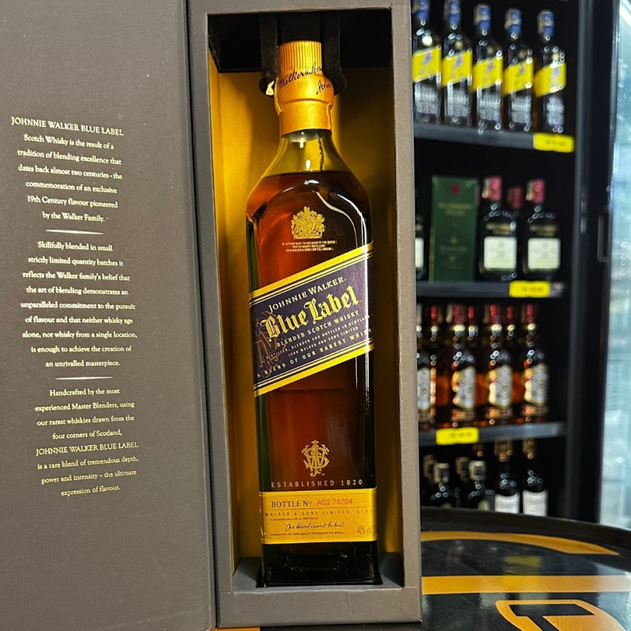 WHISKY J W BLUE LABEL