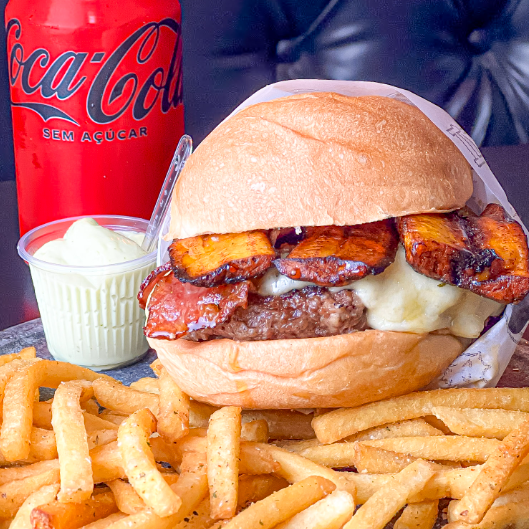 Valquíria + Fritas + Refri