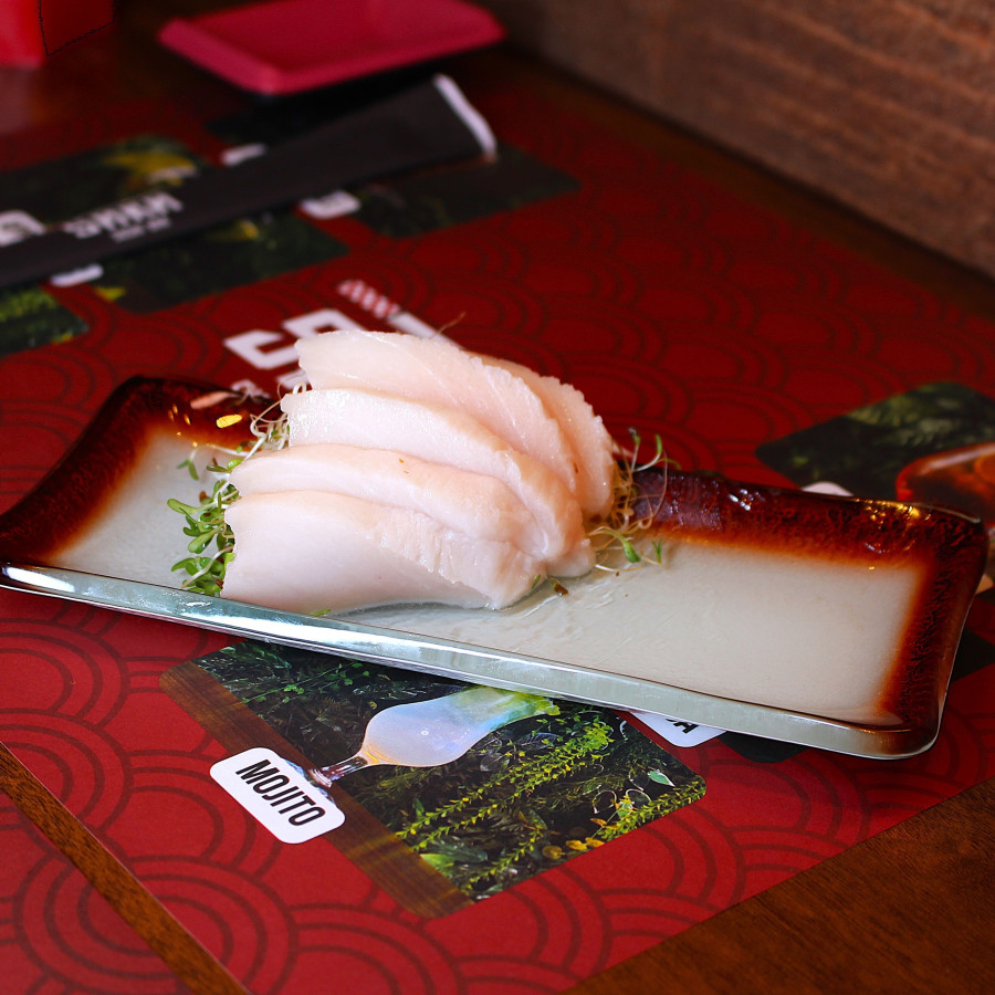 SASHIMI DE PEIXE BRANCO 5 UN