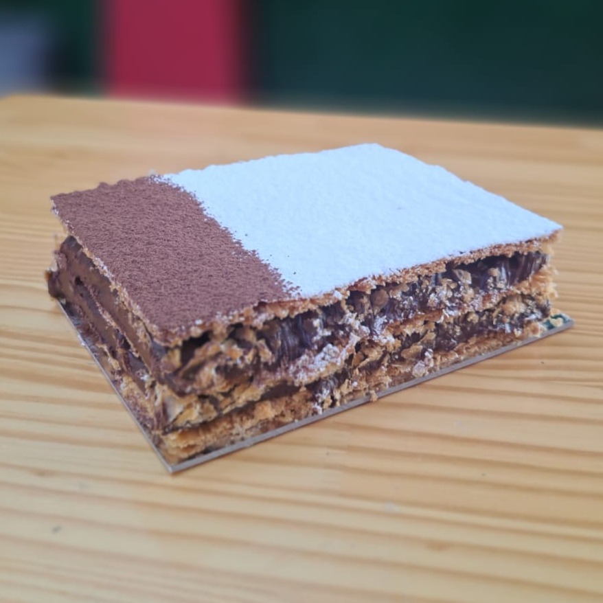 Mil Folhas Chocolate Médio