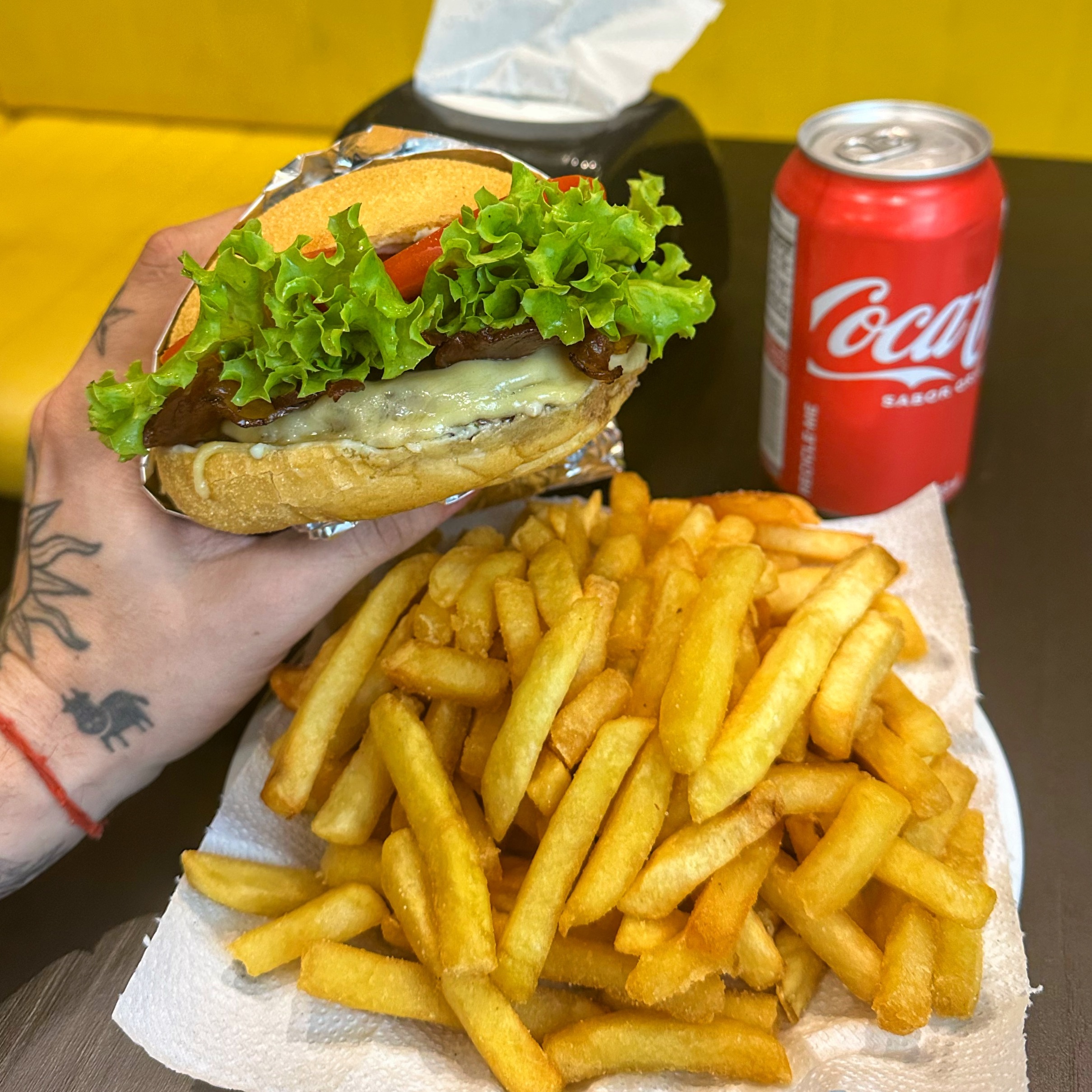 PROMO: Simples Tradicional + Mini fritas