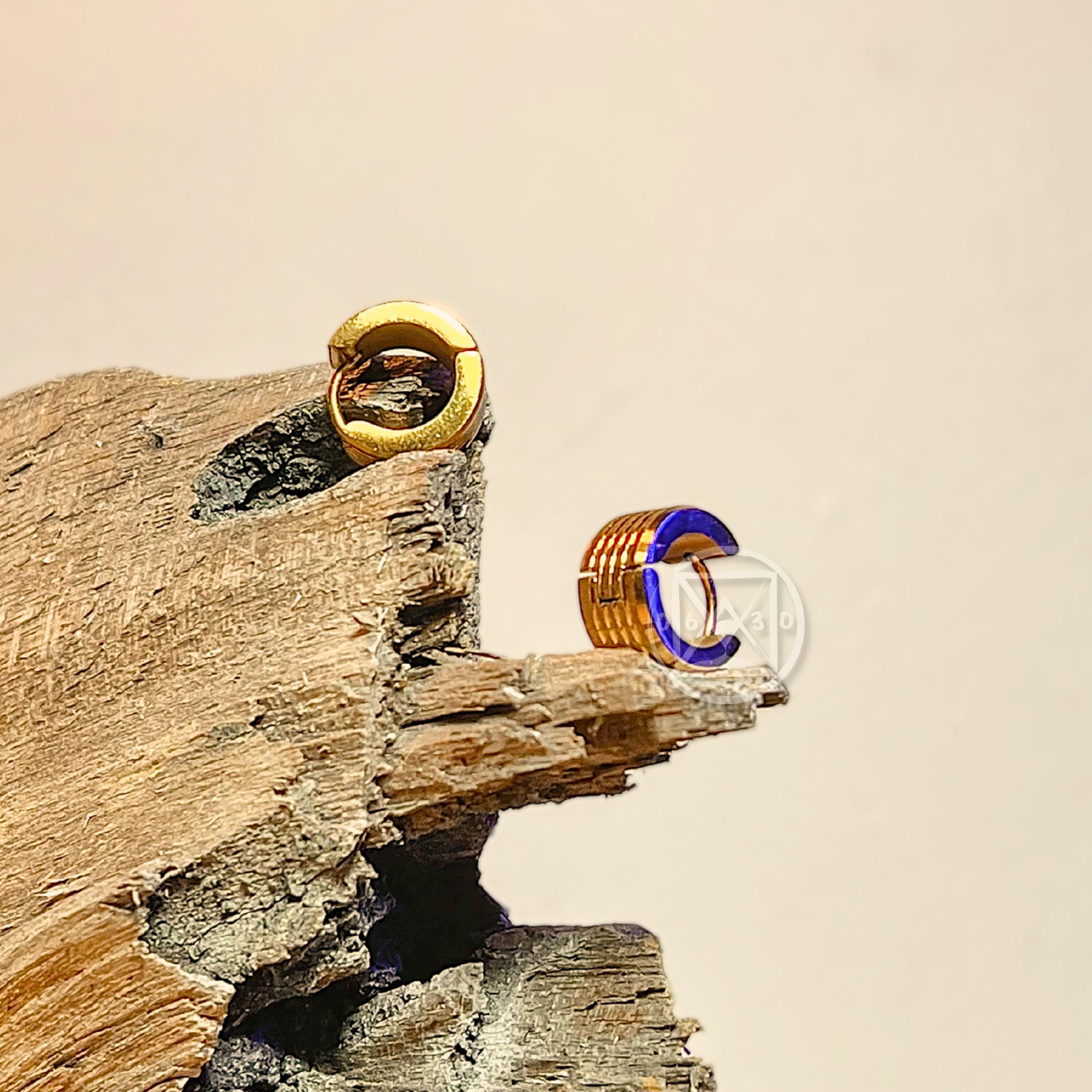 JÓIA BRINCO AÇO DOURADO ARGOLA 4 LINHAS - 8X8 PAR