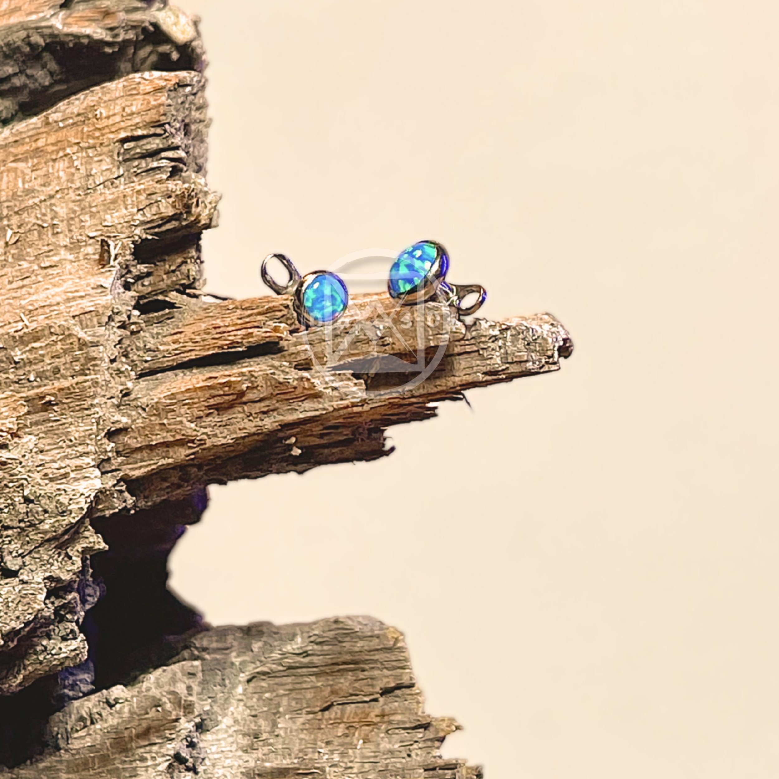 JÓIA TITÂNIO MIC. DERMAL OPALA AZUL - 5MM UNID