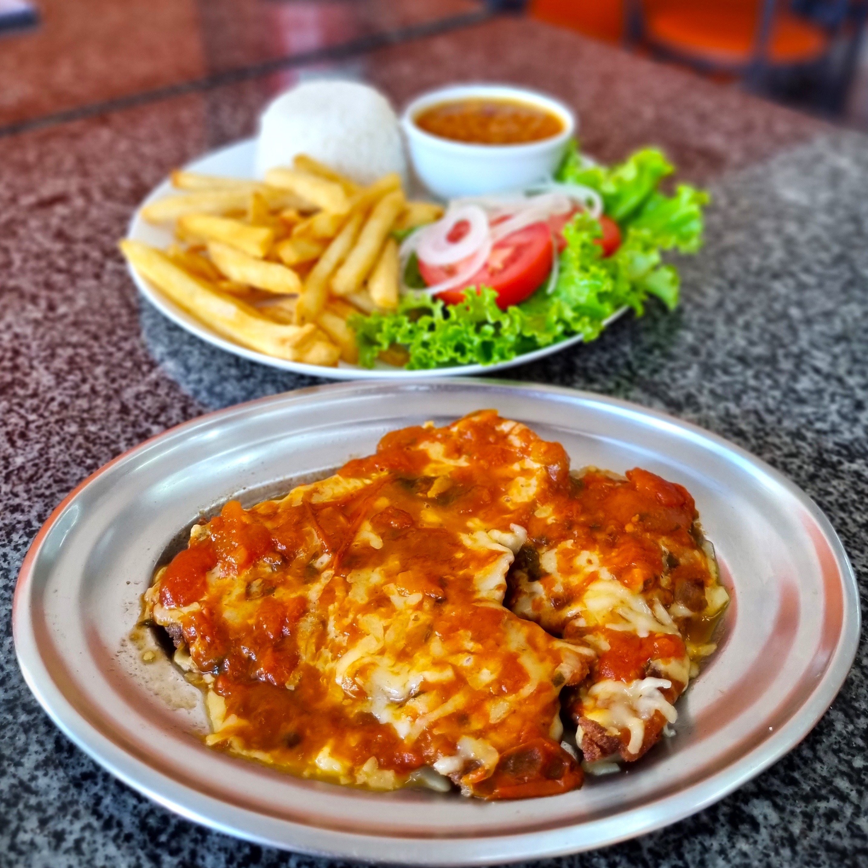 PARMEGIANA FRANGO (617)