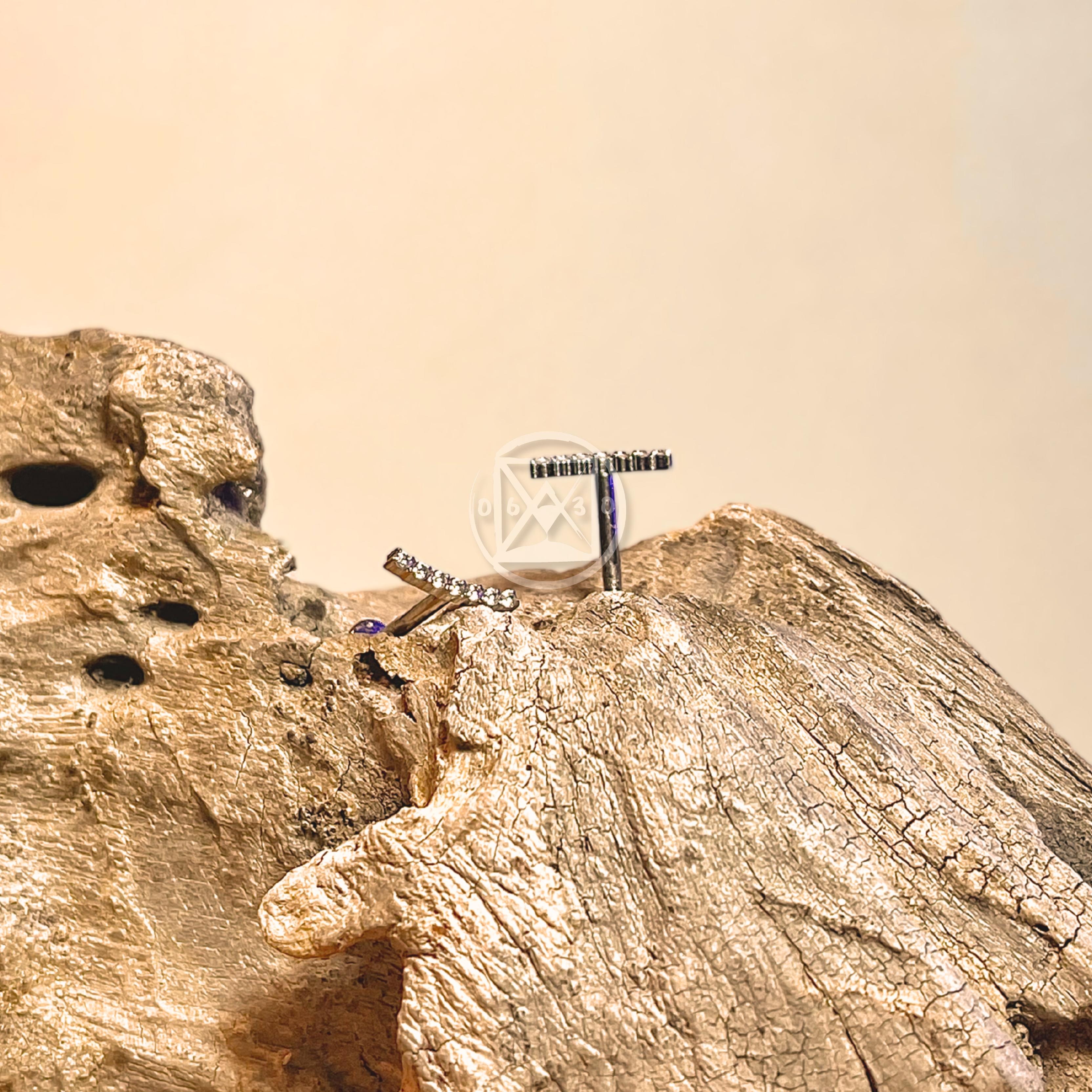 JÓIA TITANIO LAPID. LABRET  PEDRA BRANCA - 1.2X10