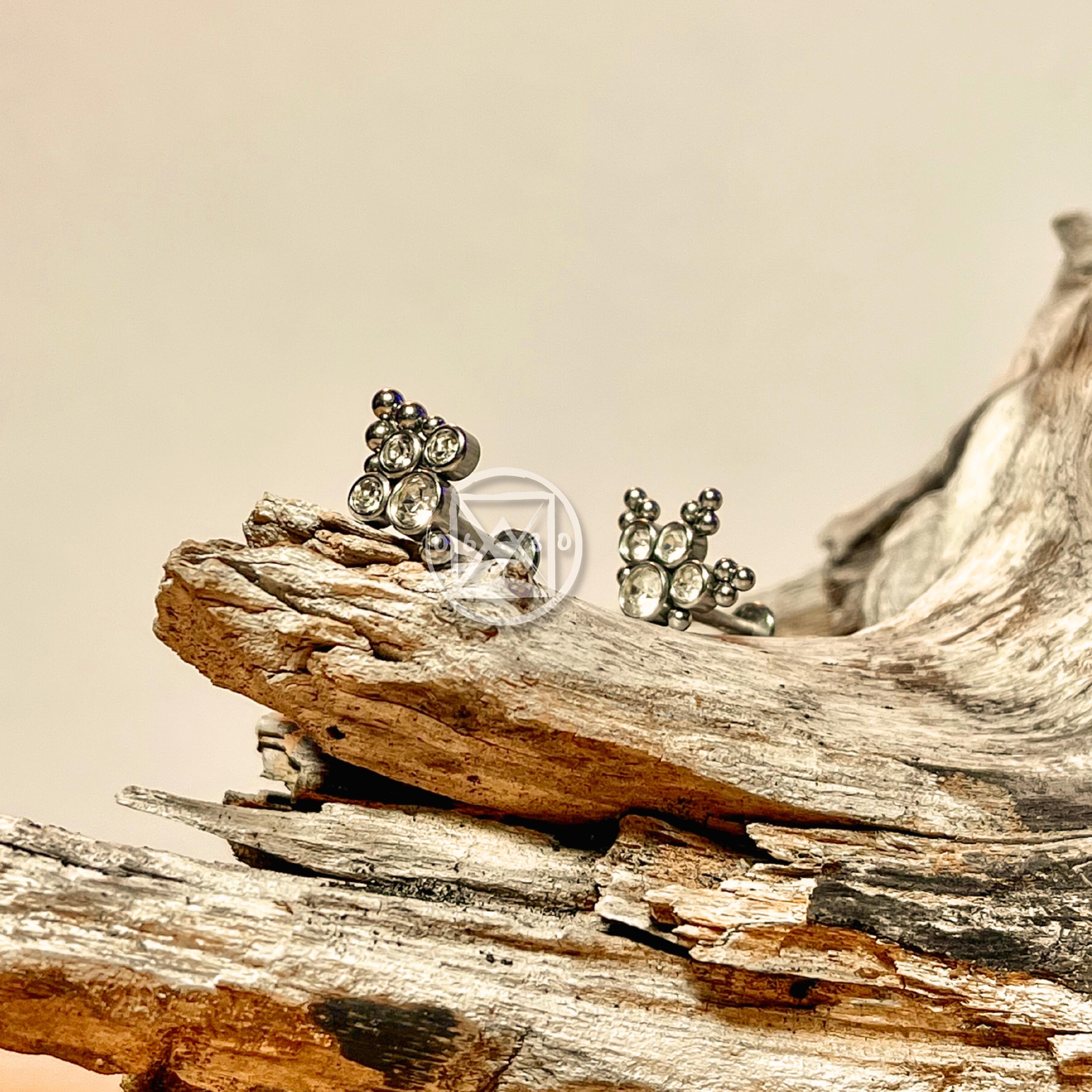 JÓIA LABRET C/4 ZIRCONIA 