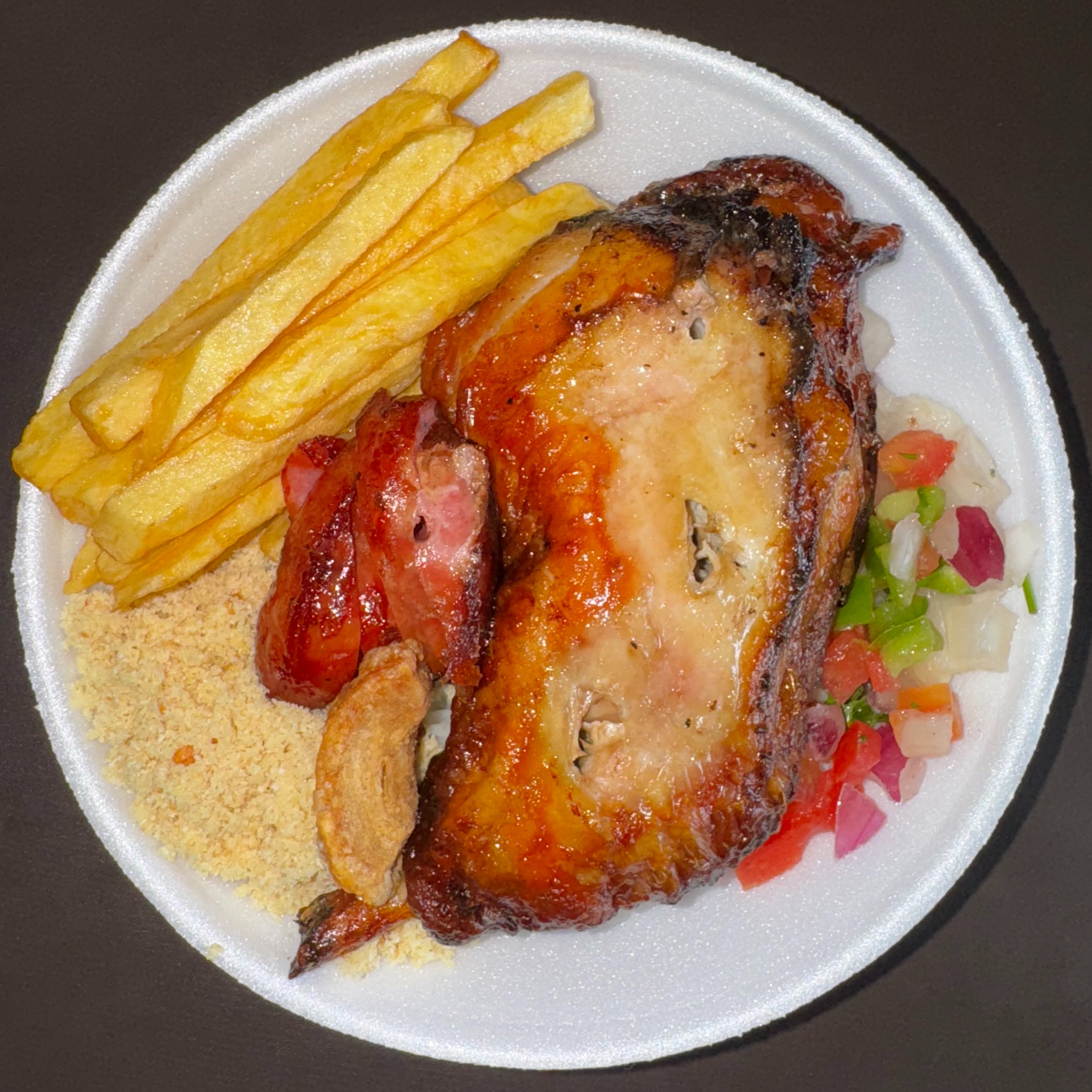 Quentinha de frango na brasa (Isopor)