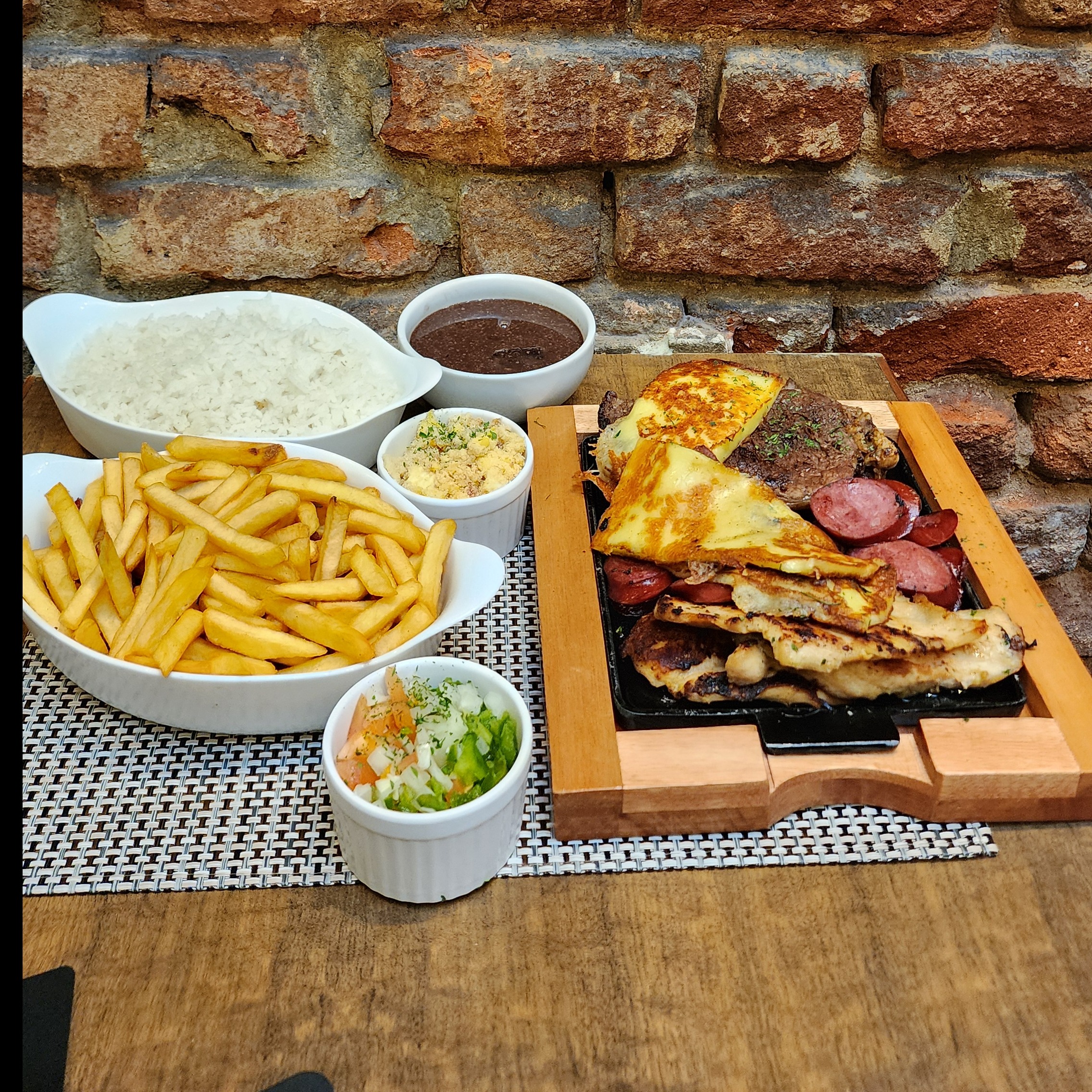 Churrasco na chapa+ 1 REFRIGERANTE ANTARTICA 1,5l