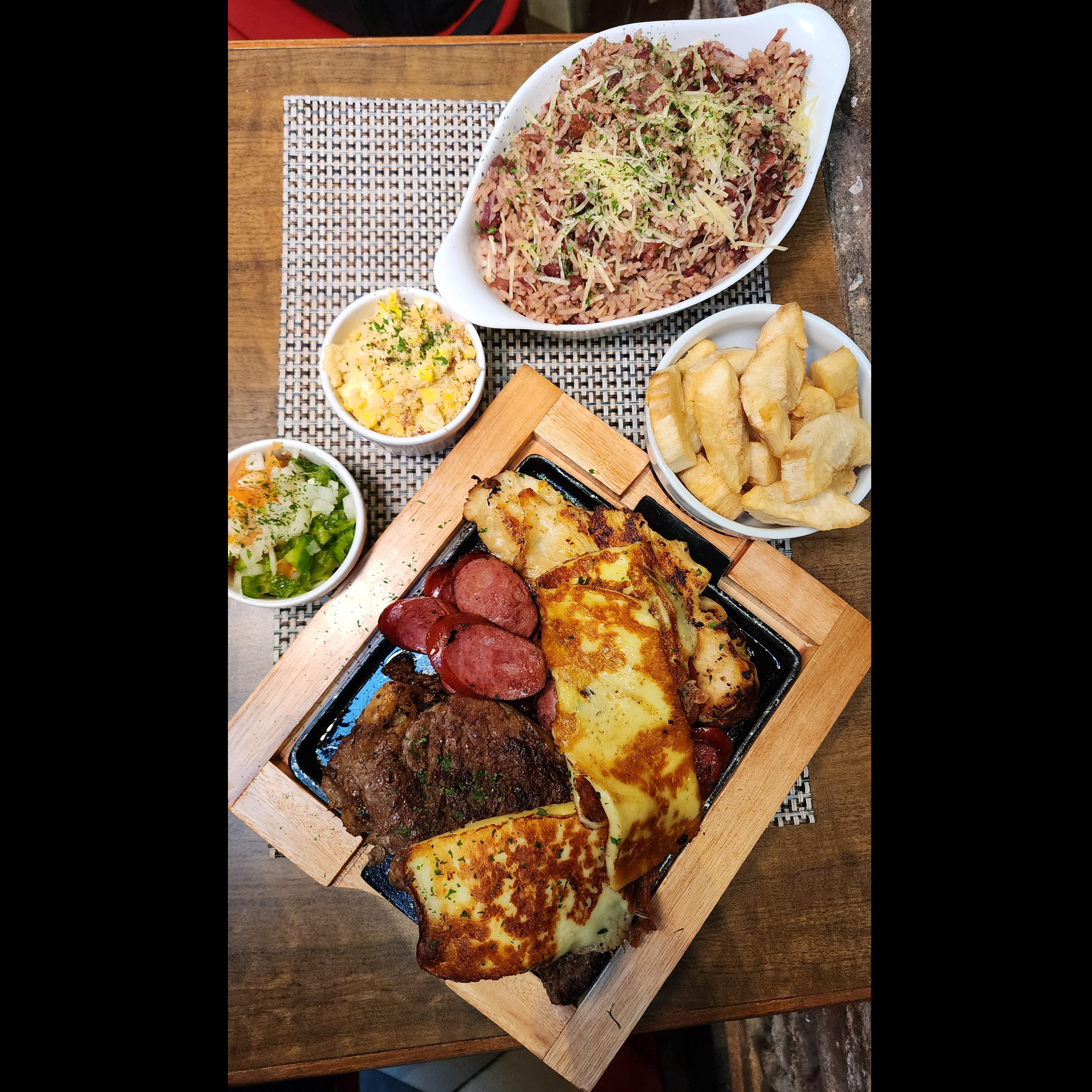 Churrasco na chapa + 1 REFRIGERANTE ANTARTICA1,5l