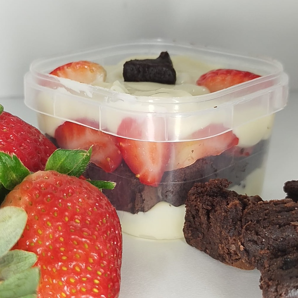 Brownie Supreme de Morango