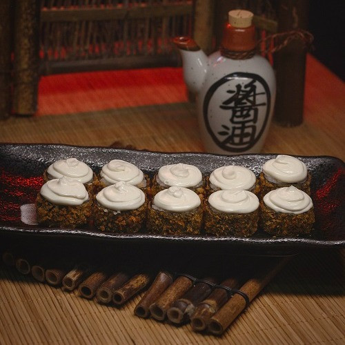 Hot roll Salmão Grelhado (10 unidades)