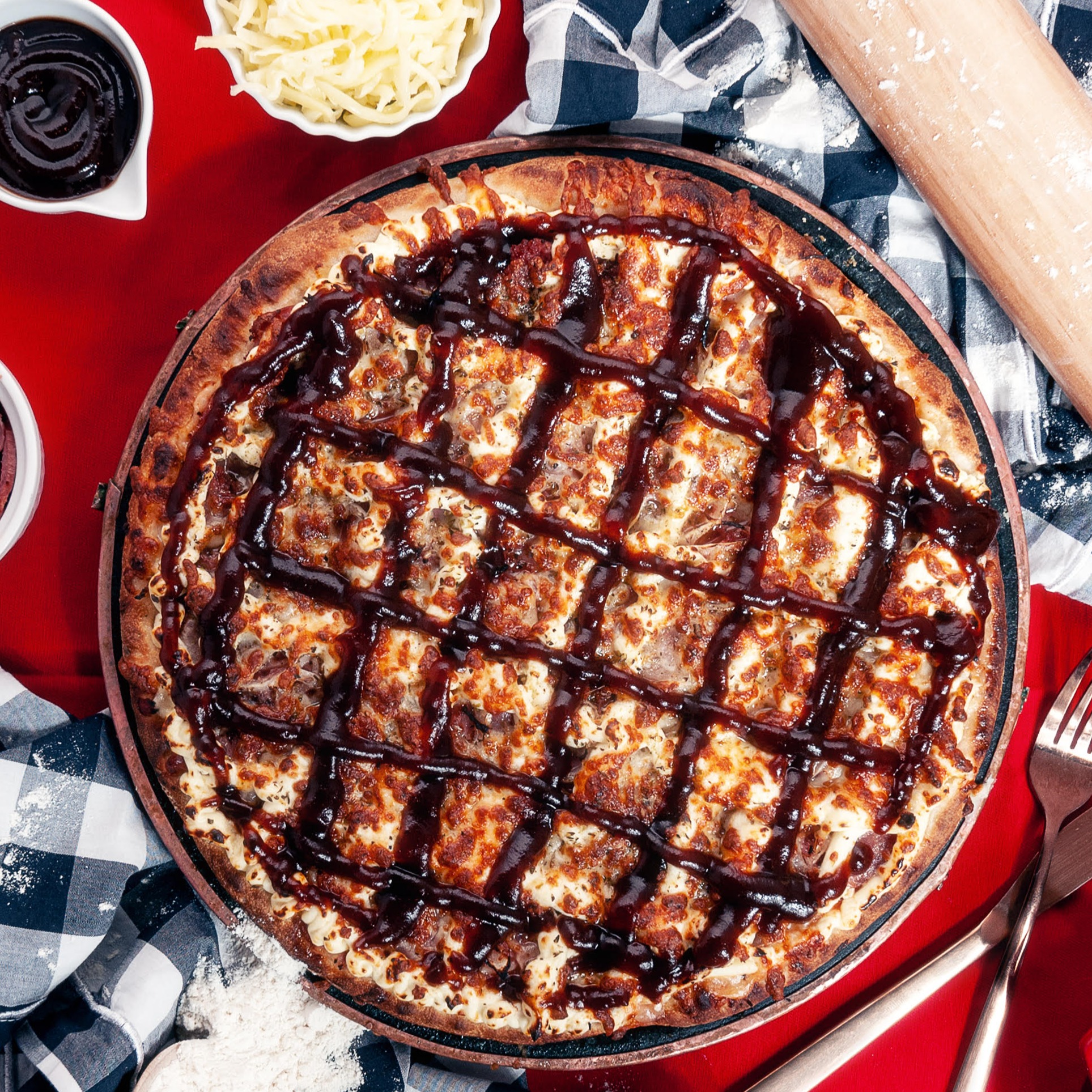 Calabresa com barbecue GG + Guaraná Antática 1,5l