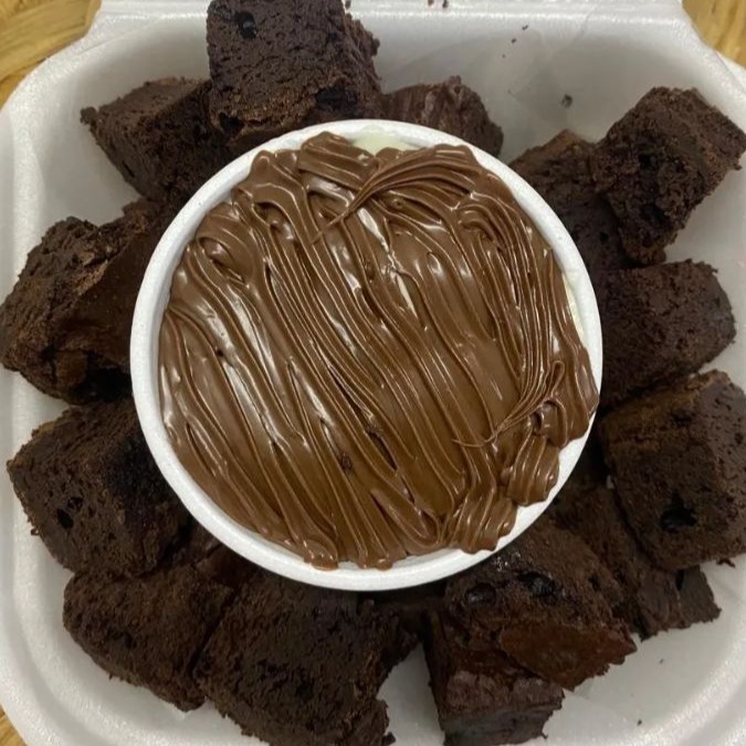 Fondue Brownie Ninho com Nutella