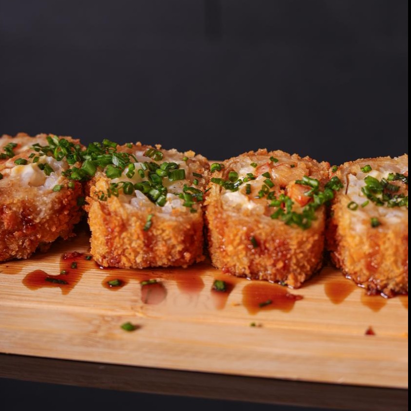 Hot Camarão Wonton brie com geleia de pimenta 