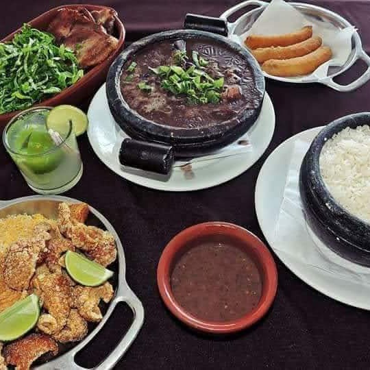 Feijoada Grande p/3 pessoas