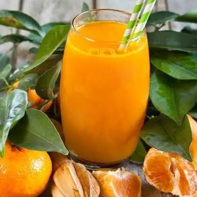 SUCO NATURAL DE LARANJA SELETA
