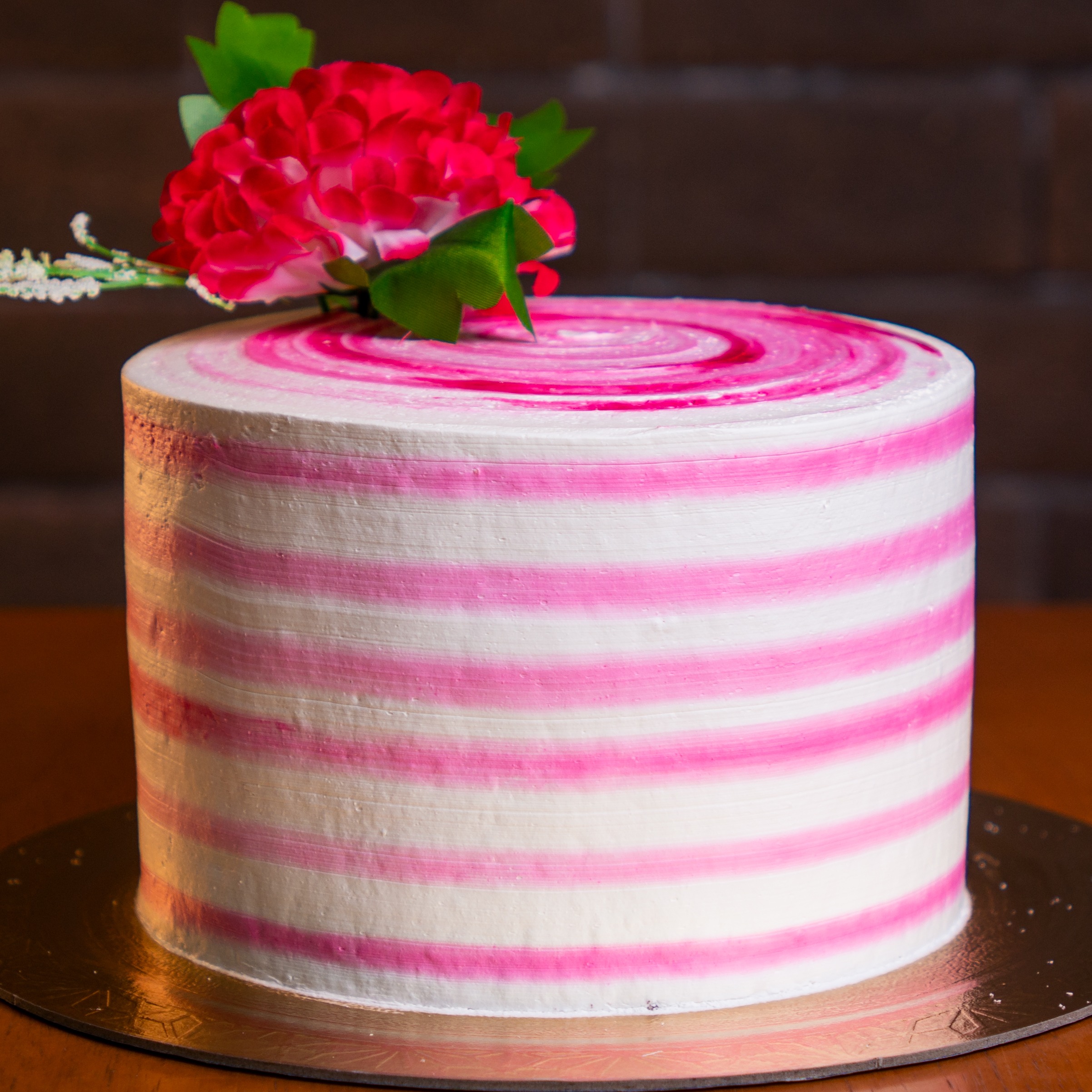 Torta Encanto Com Rosa (Kg)