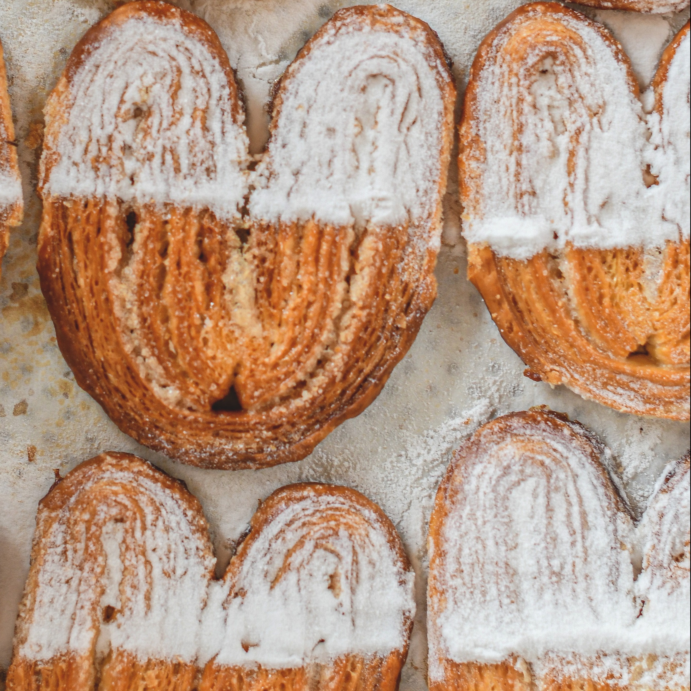 Dupla de Palmier - Biscoitinho Crocante de Massa Folhada