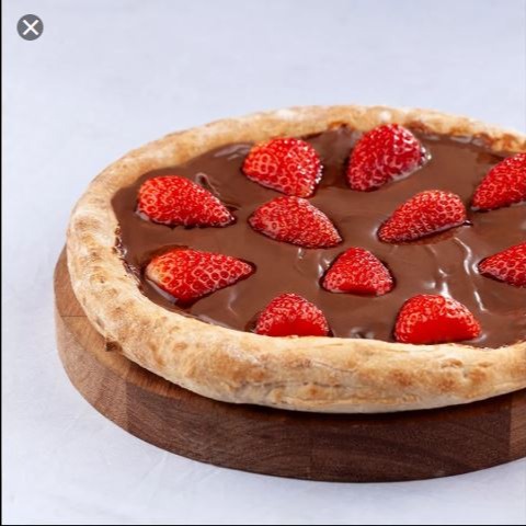 Creme de Avelã com Morango - 20cm