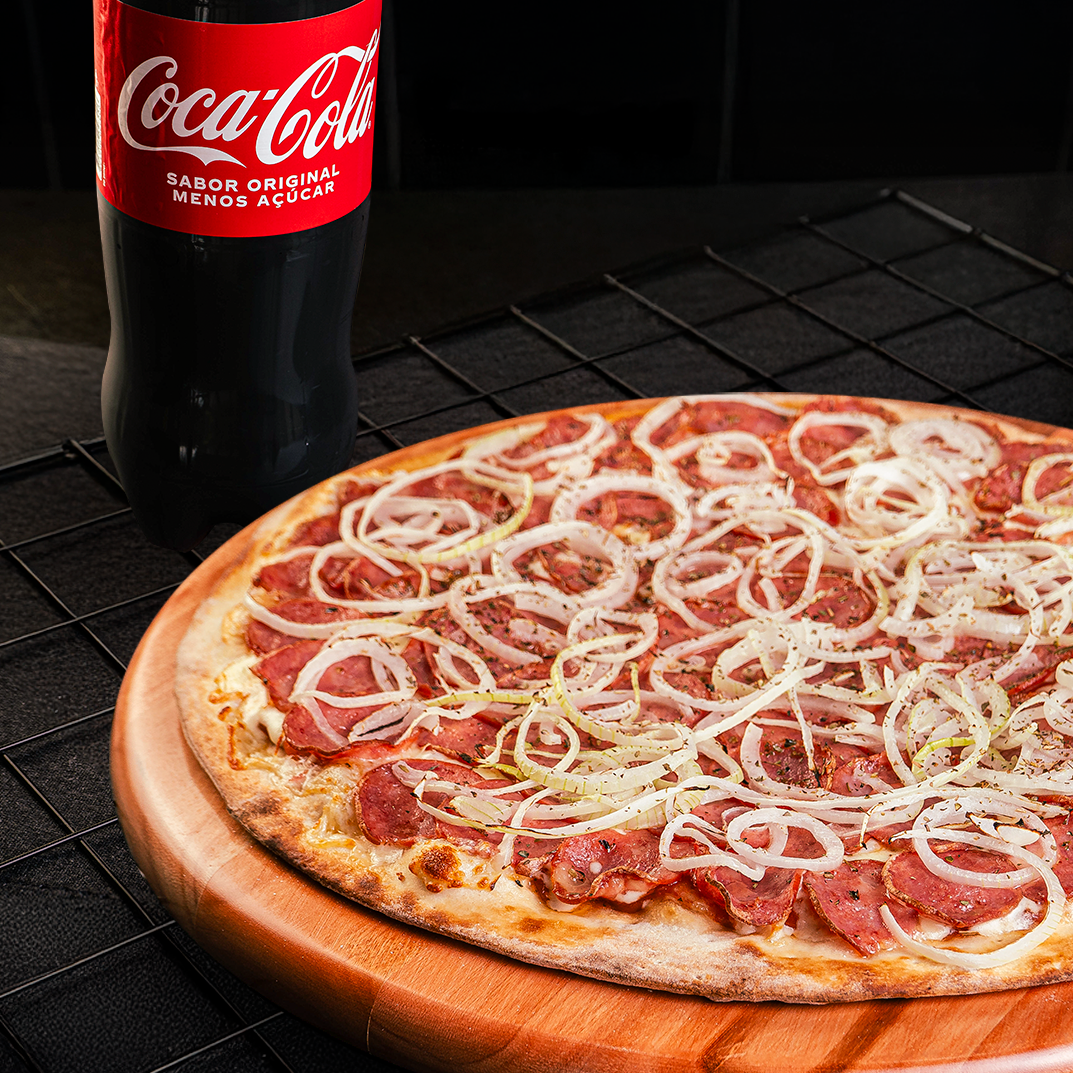 Pizza Família 35cm + Bebida