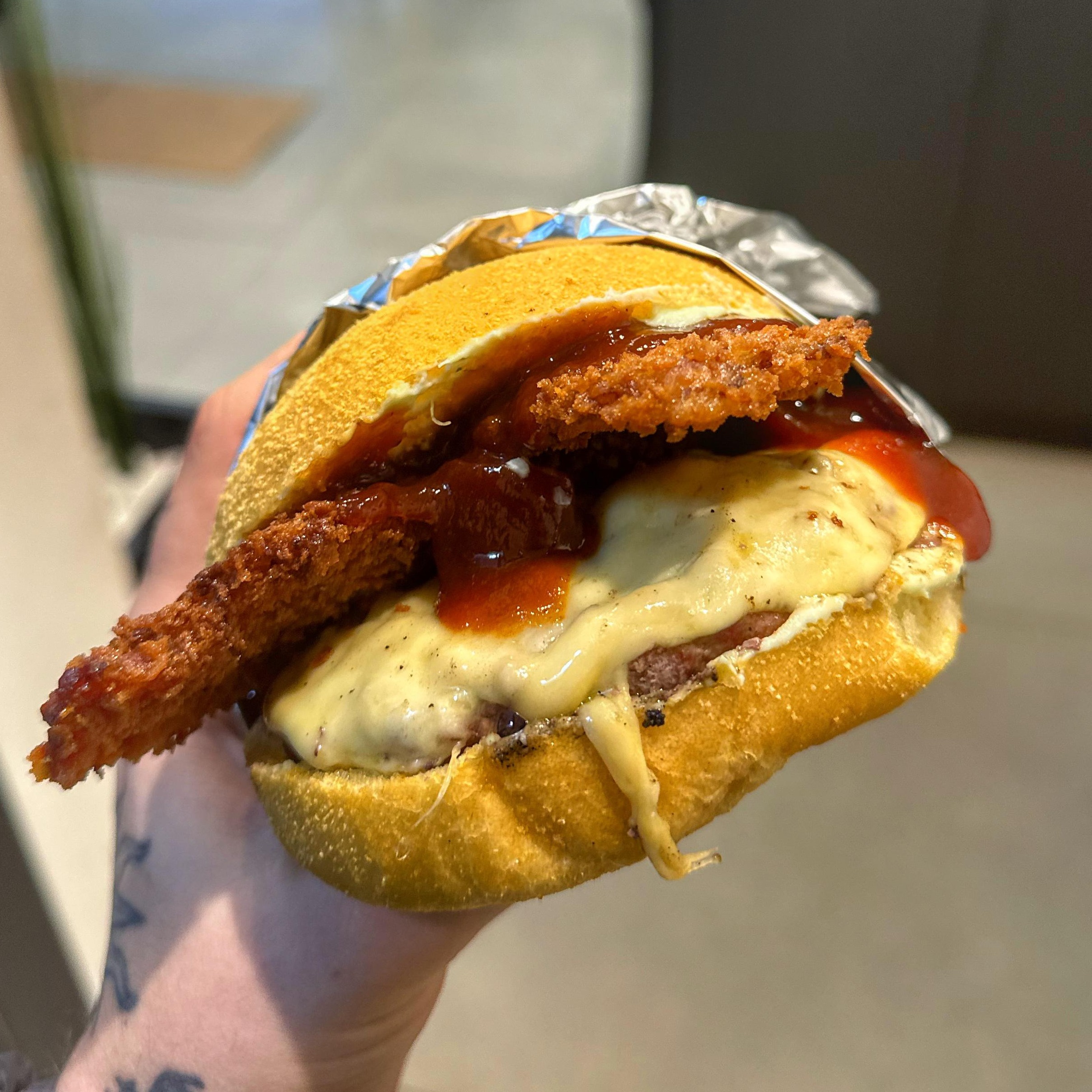 Simples Bacon Empanado e Goiabada