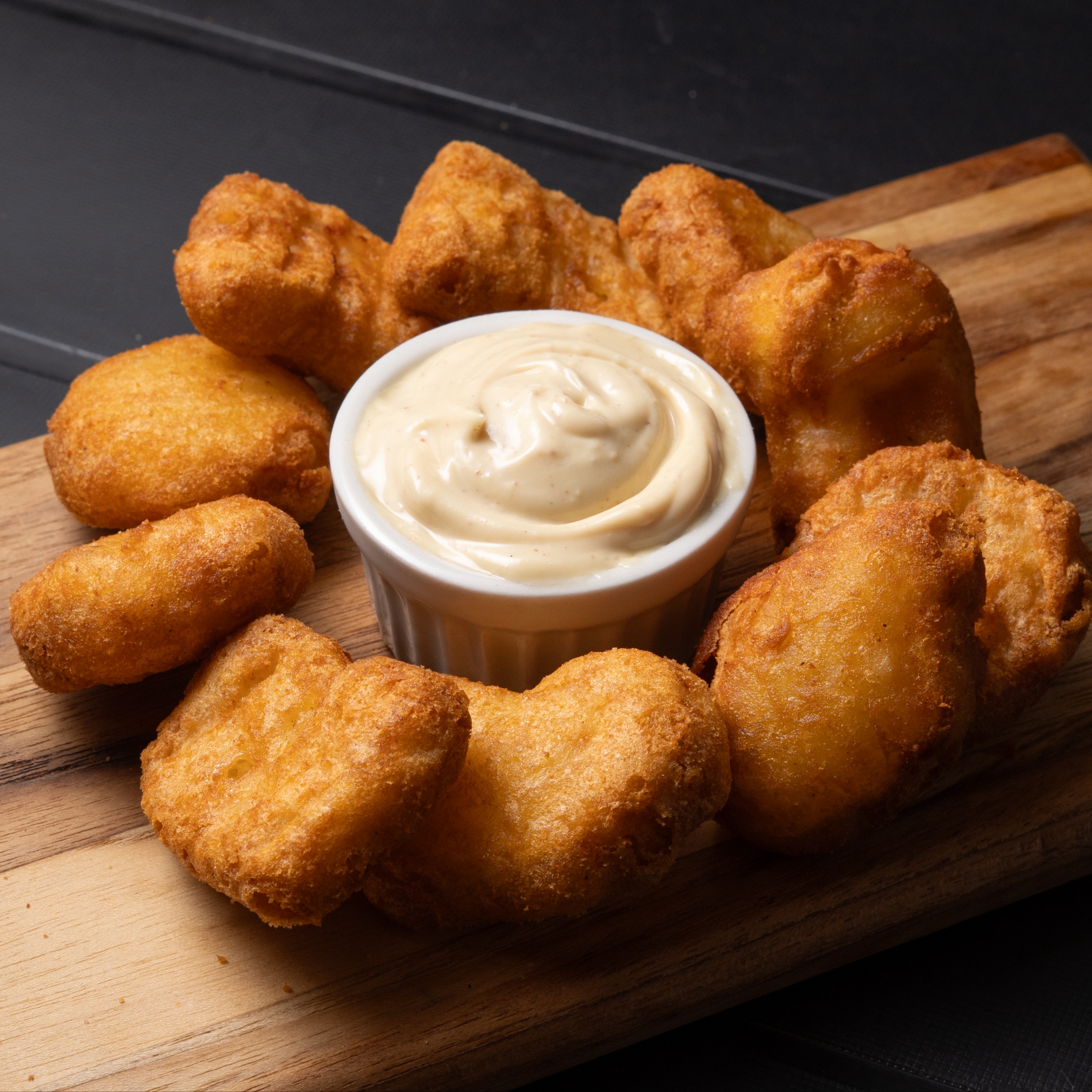 Nuggets + Maionese de Alho da Casa