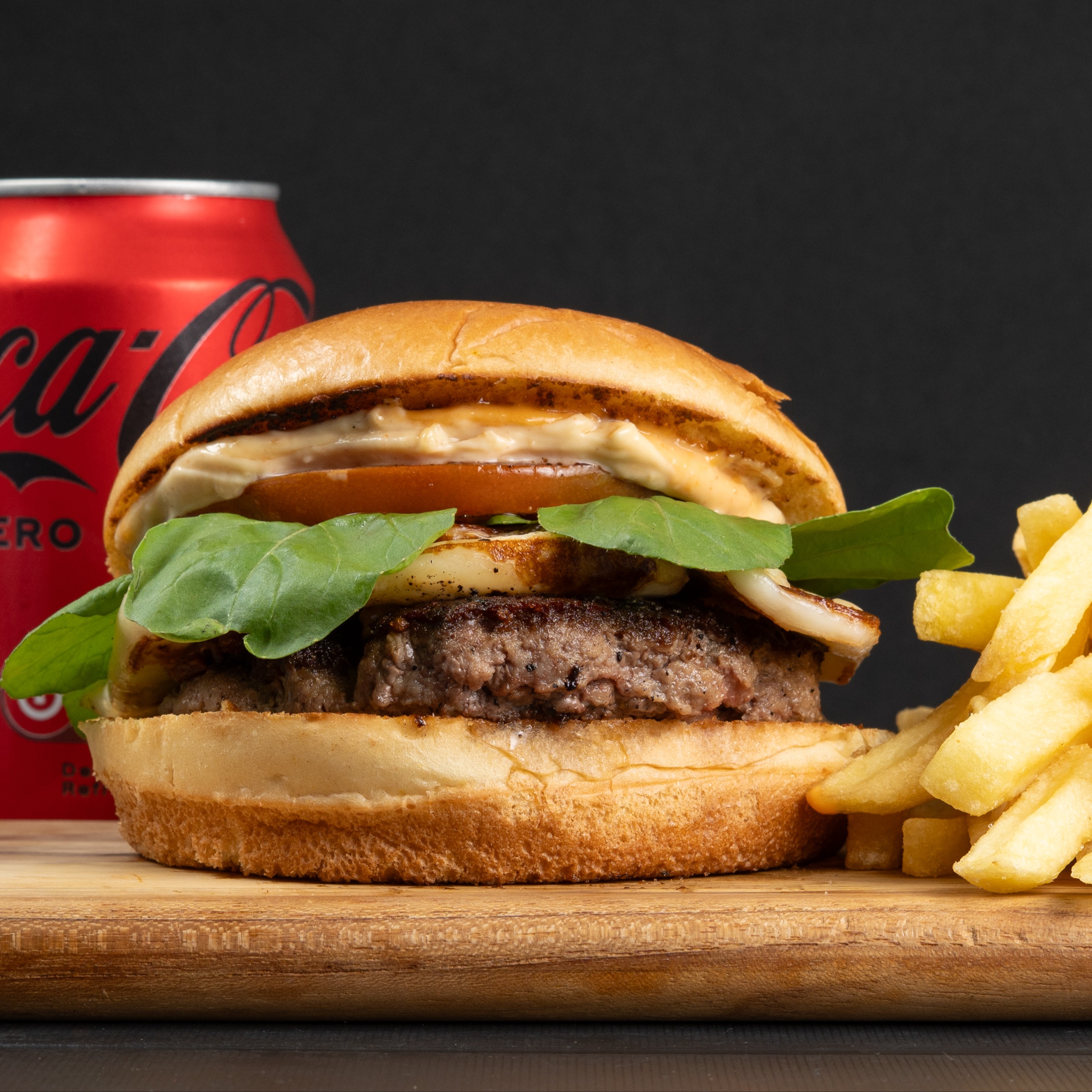 Combo Cíceros Burger + Batata + Refrigerante (lata 350 ml)