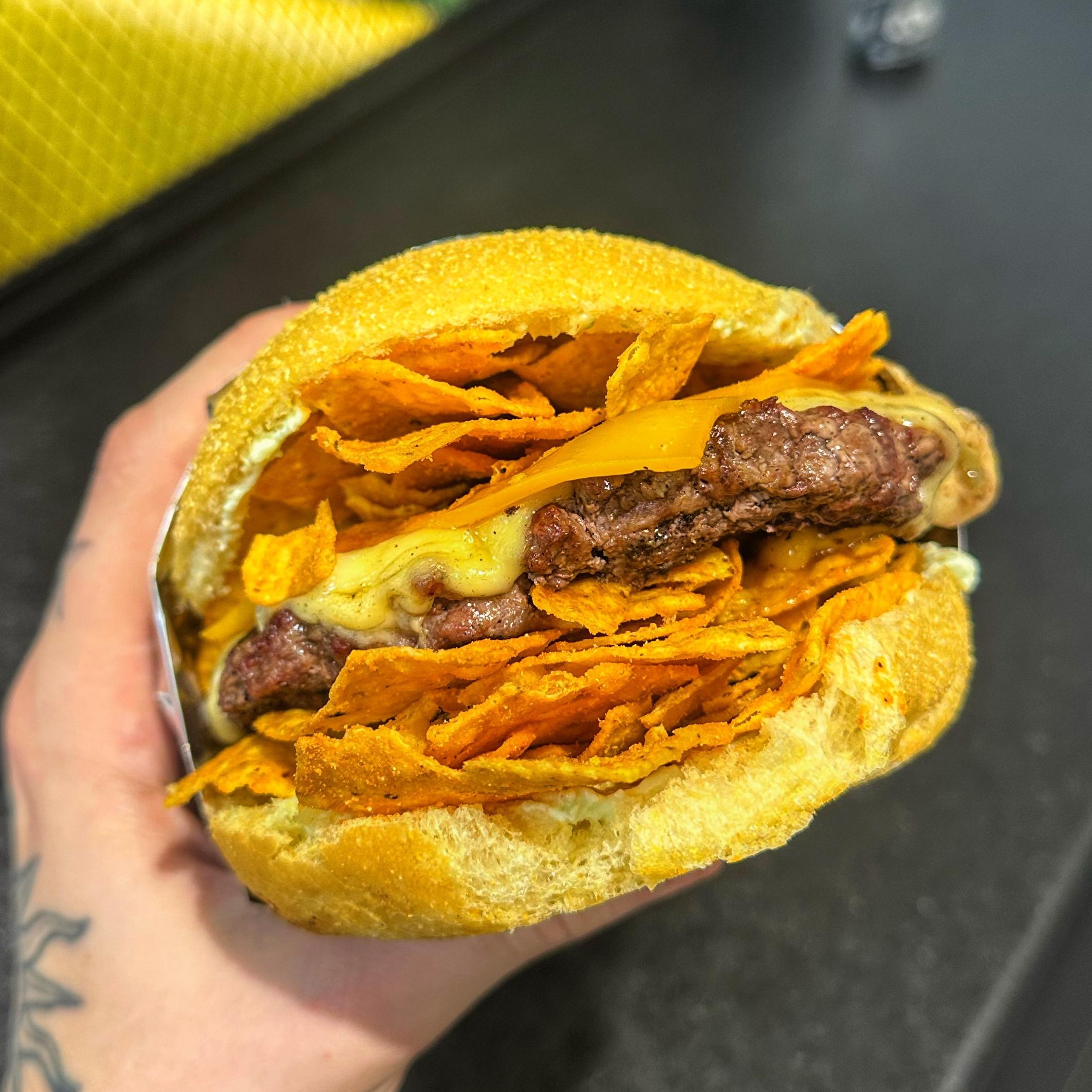 Burger Doritos Individual