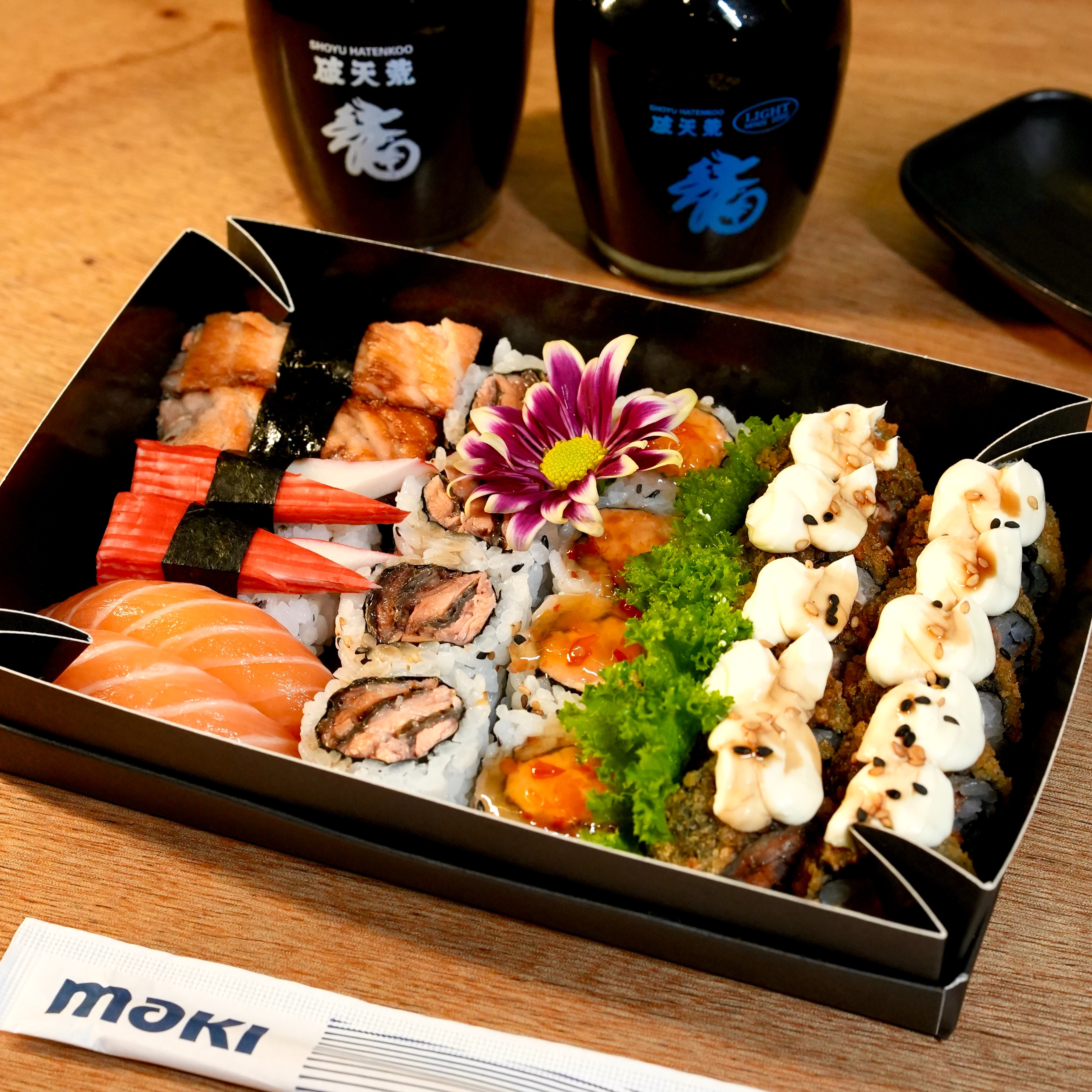 Box 03 com hot - 24 peças