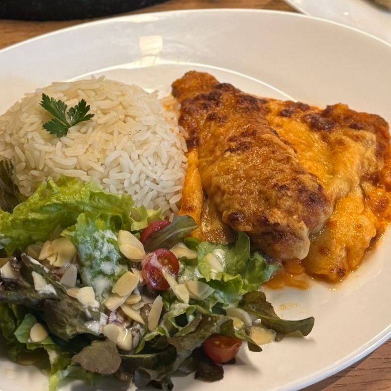 Tilápia A Parmegiana