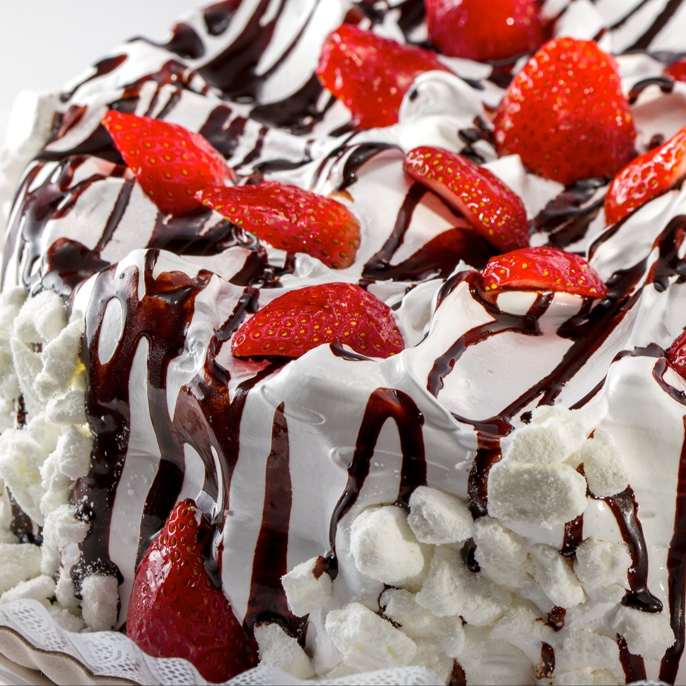 Bolo Campestre de Morangos