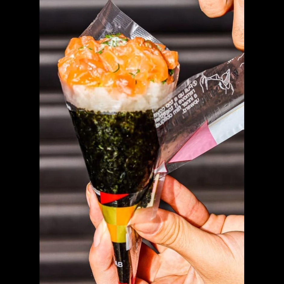 TEMAKI EXCLUSIVO COM ARROZ DE SALMAO 