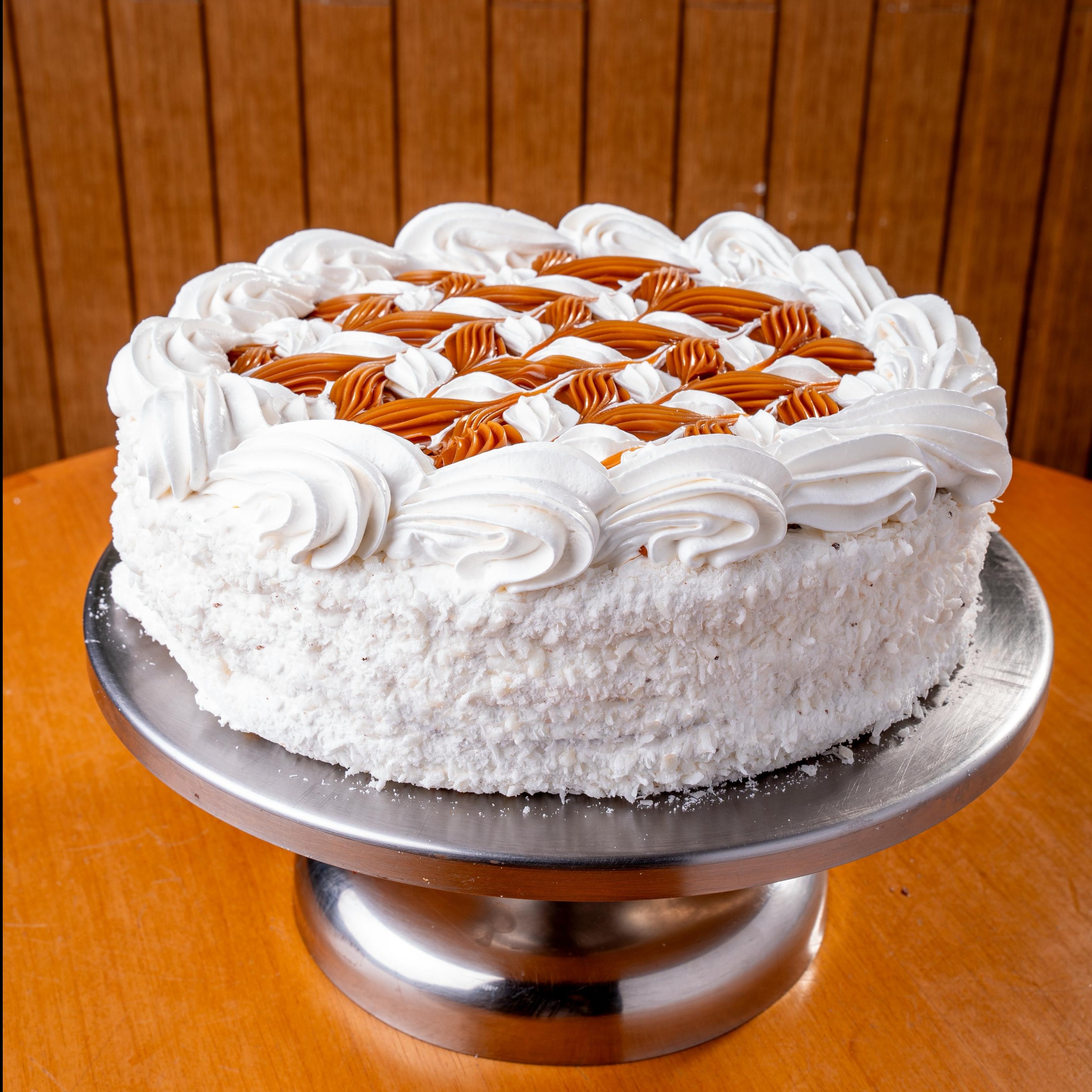 Torta Doce de Leite com Coco