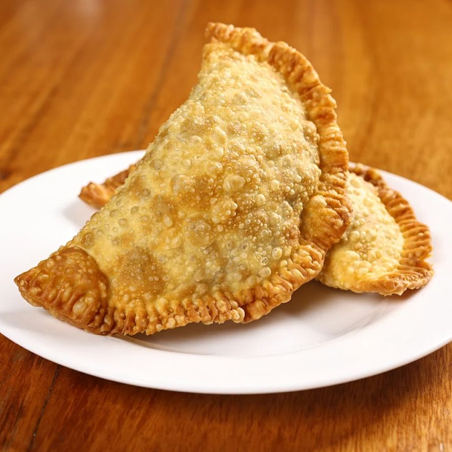 Bolinho de carne frito na hora